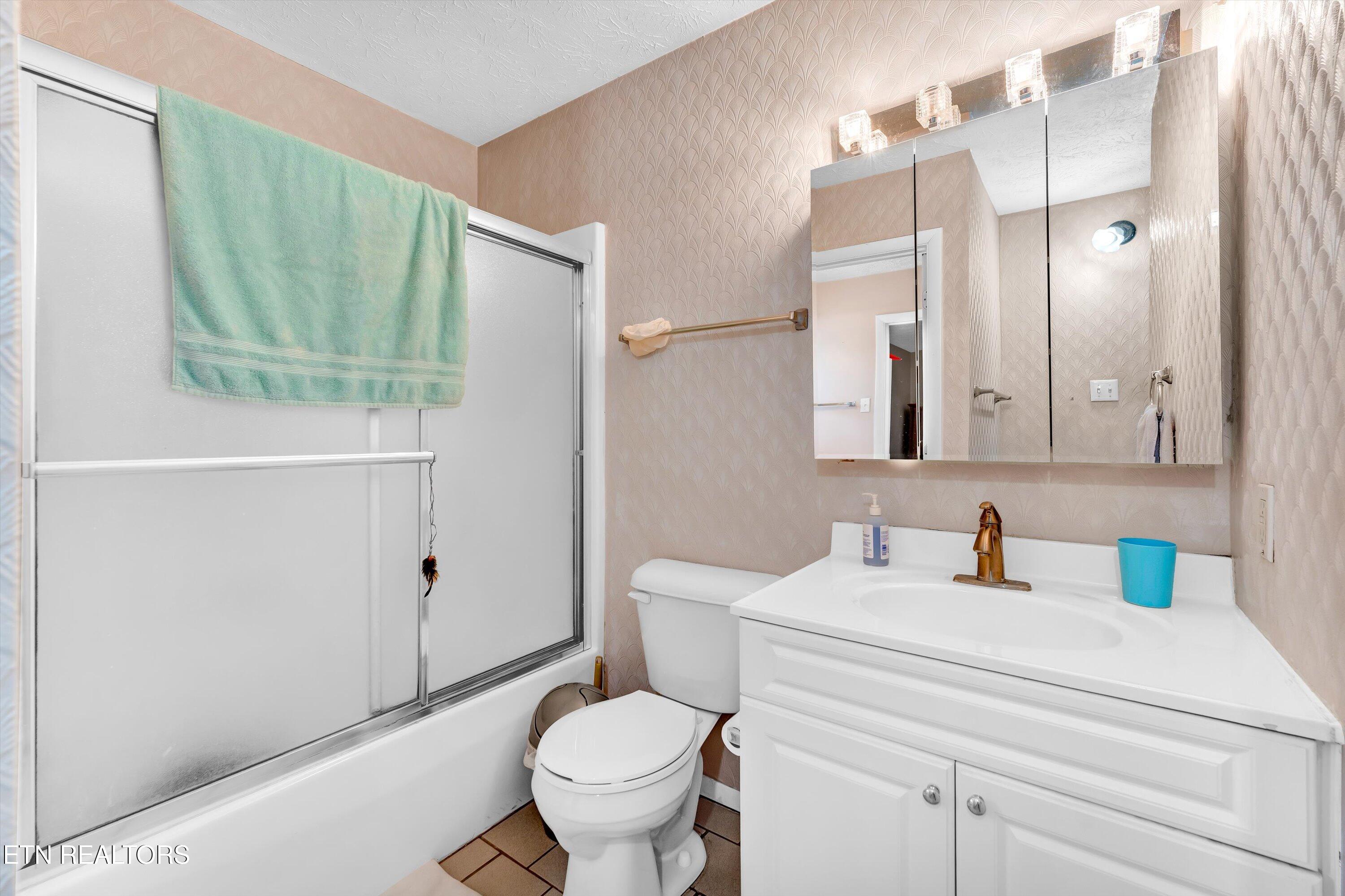 8618 Peppertree Lane Property Photo 19