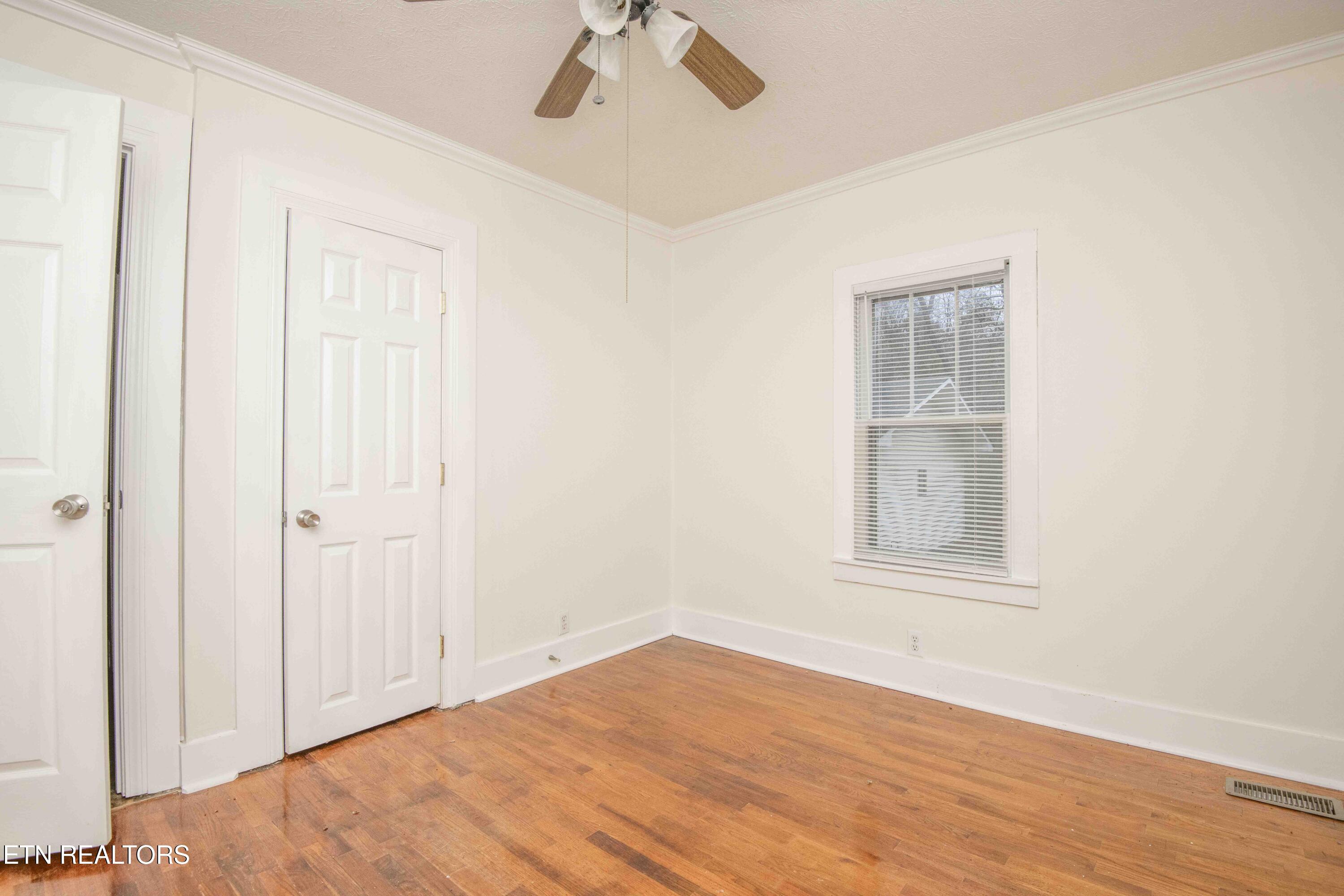 942 Old N Kentucky St Property Photo 12