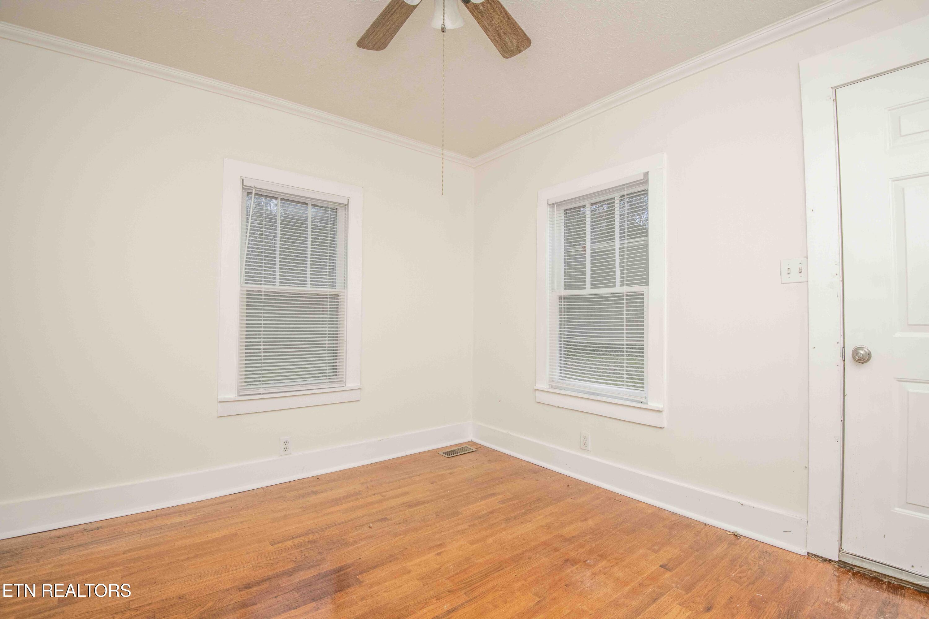 942 Old N Kentucky St Property Photo 13