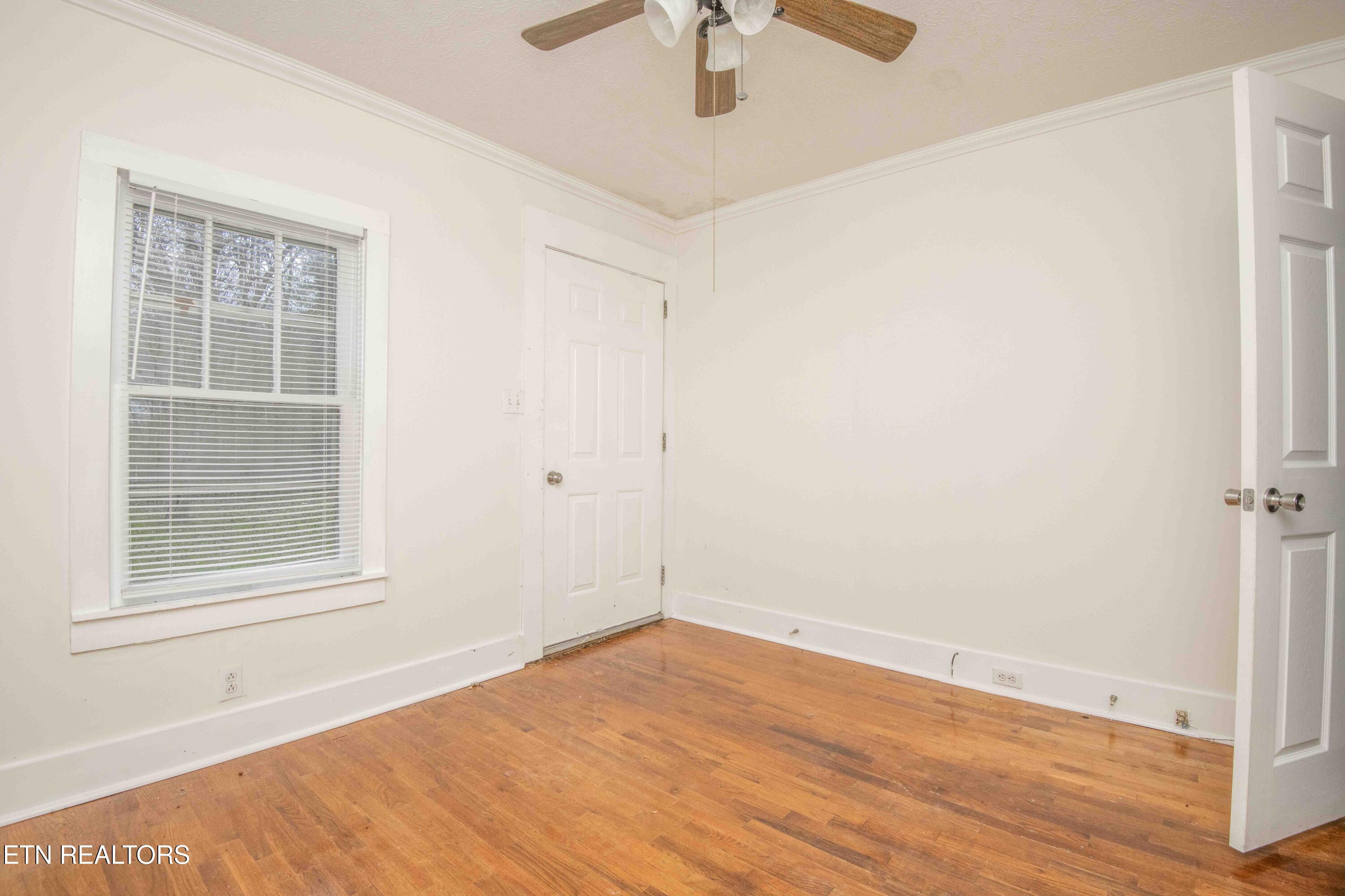 942 Old N Kentucky St Property Photo 14