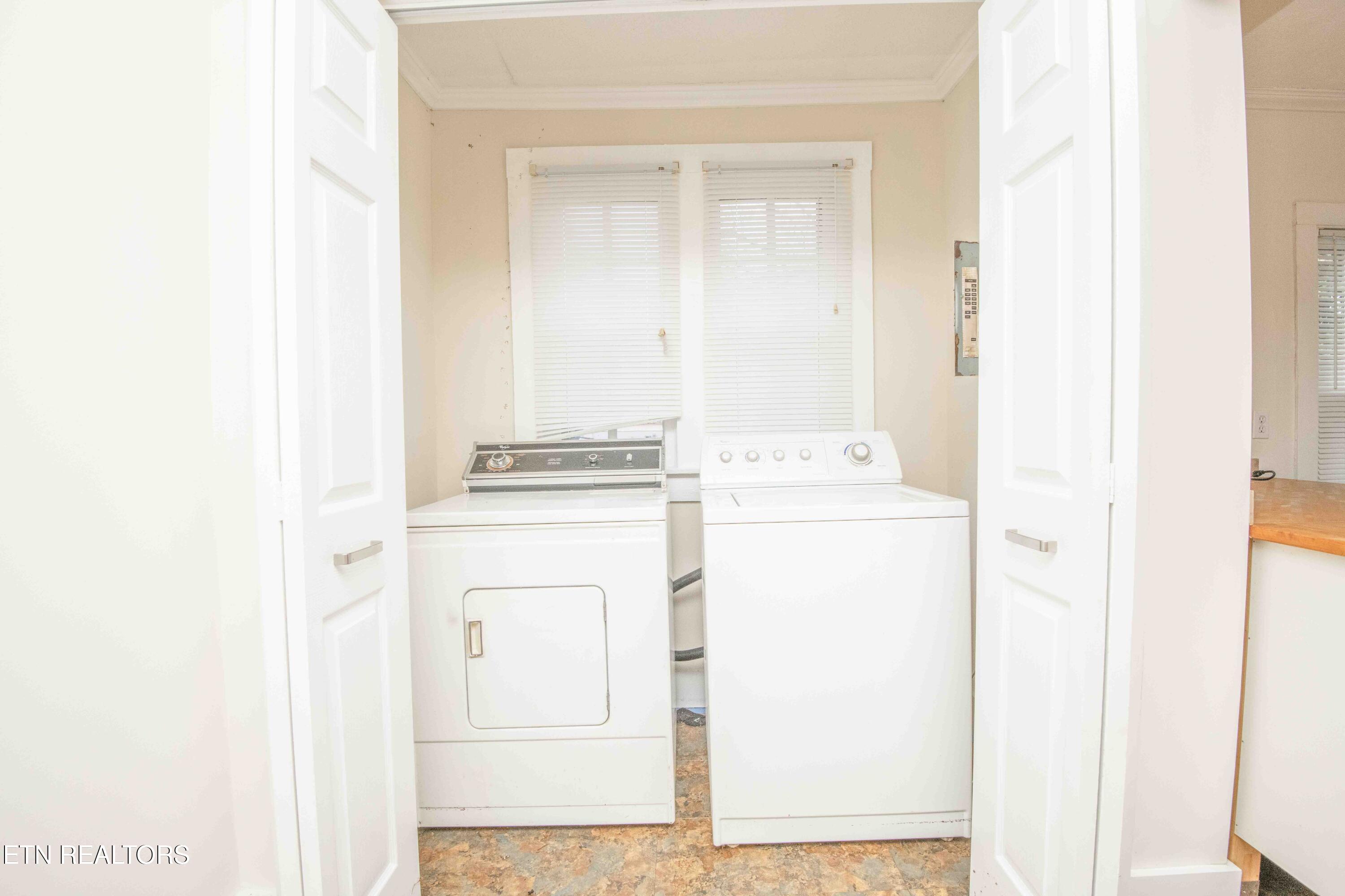 942 Old N Kentucky St Property Photo 16
