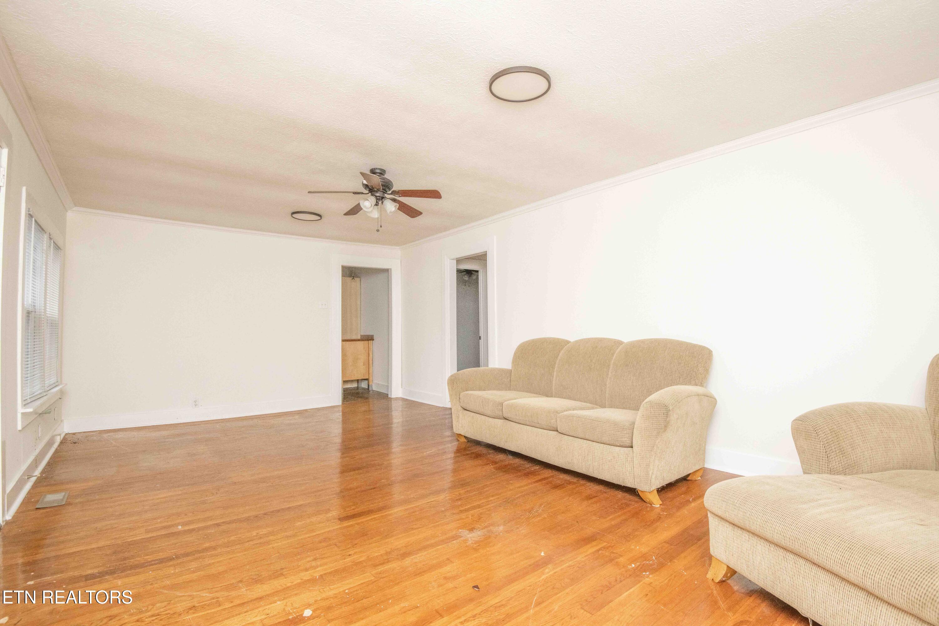 942 Old N Kentucky St Property Photo 17