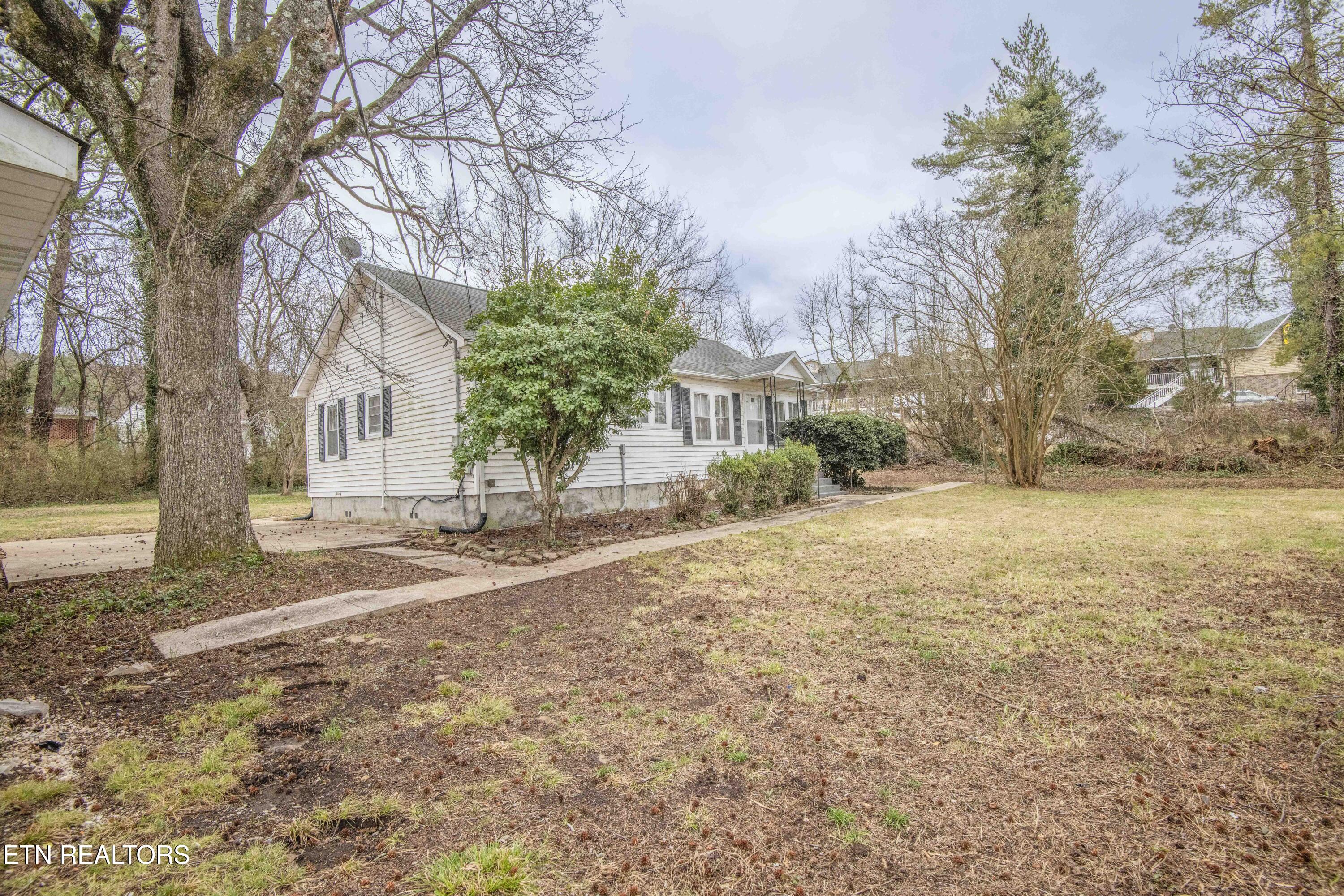 942 Old N Kentucky St Property Photo 30