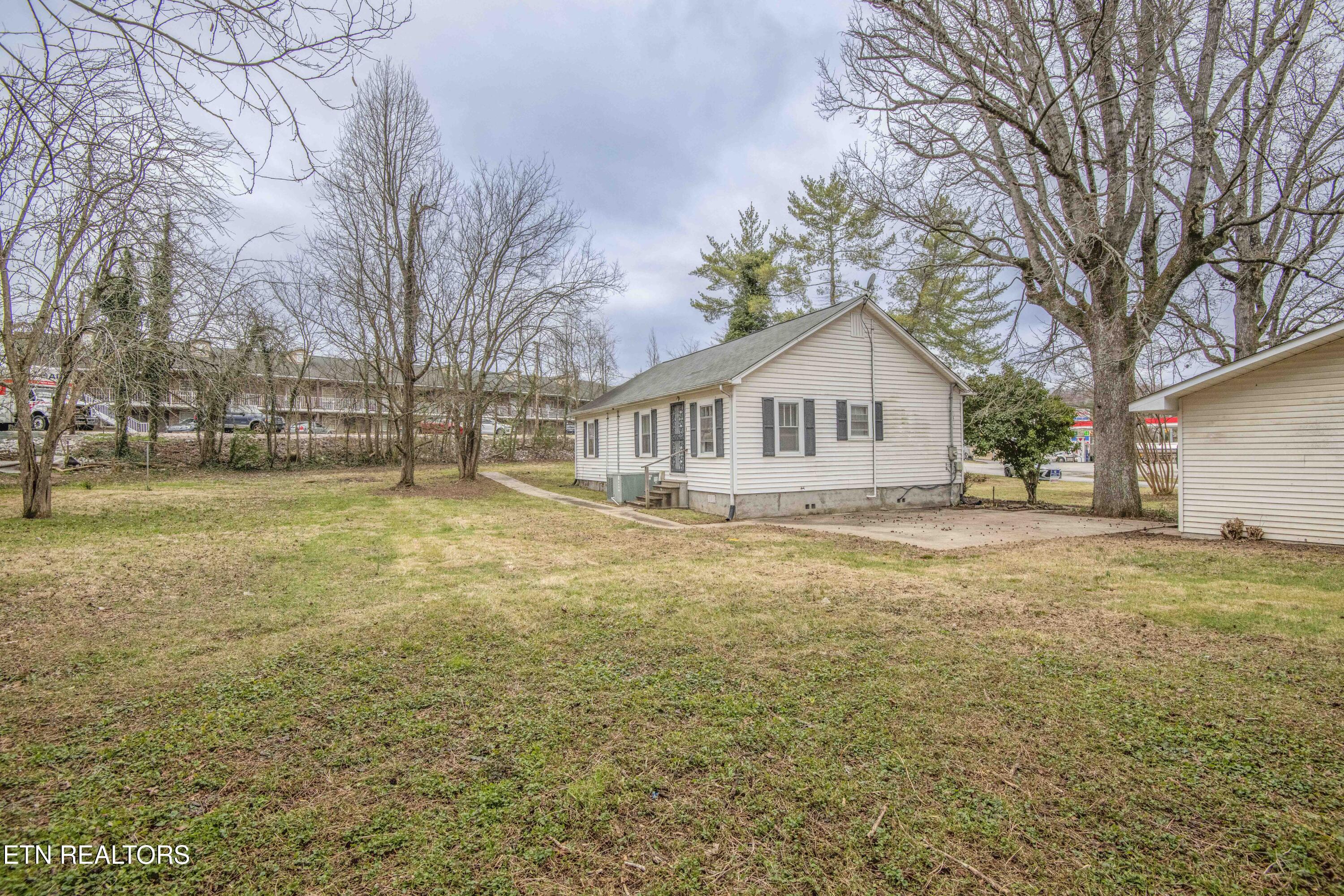 942 Old N Kentucky St Property Photo 32