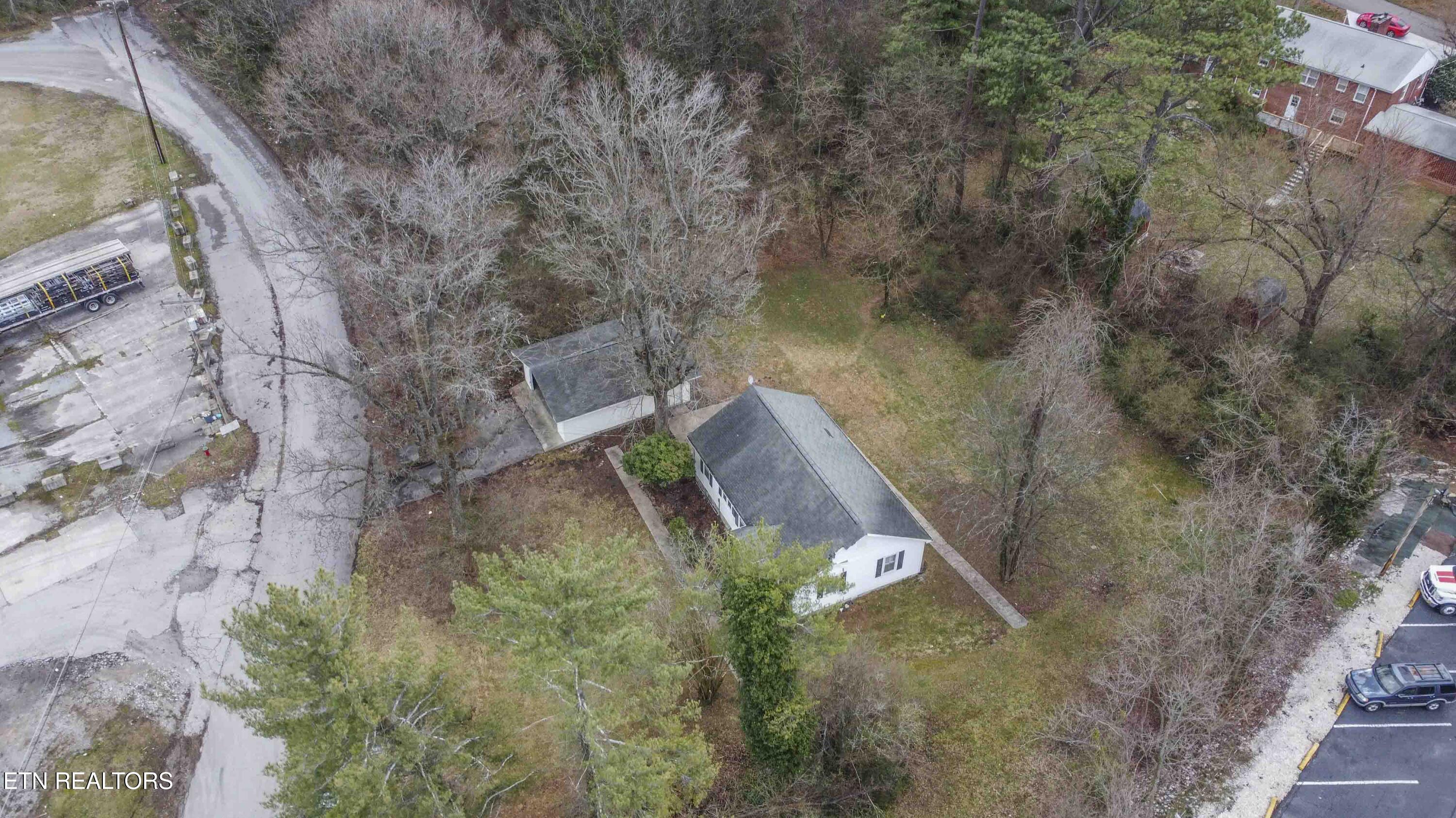 942 Old N Kentucky St Property Photo 45