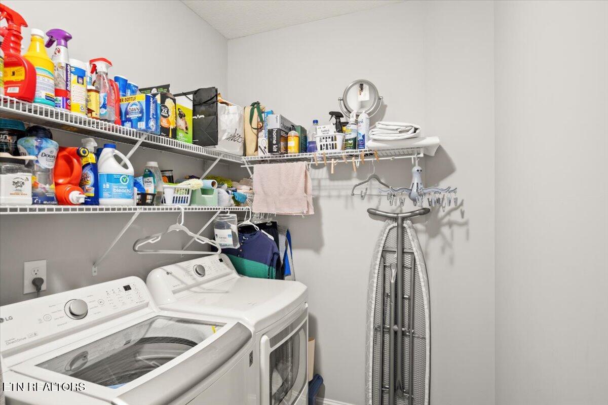 10511 Club Car Lane Property Photo 18