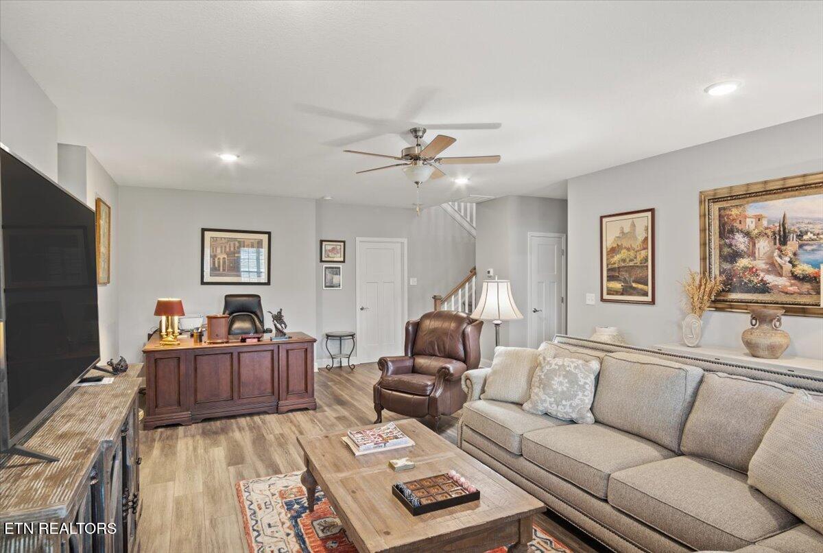 10511 Club Car Lane Property Photo 29