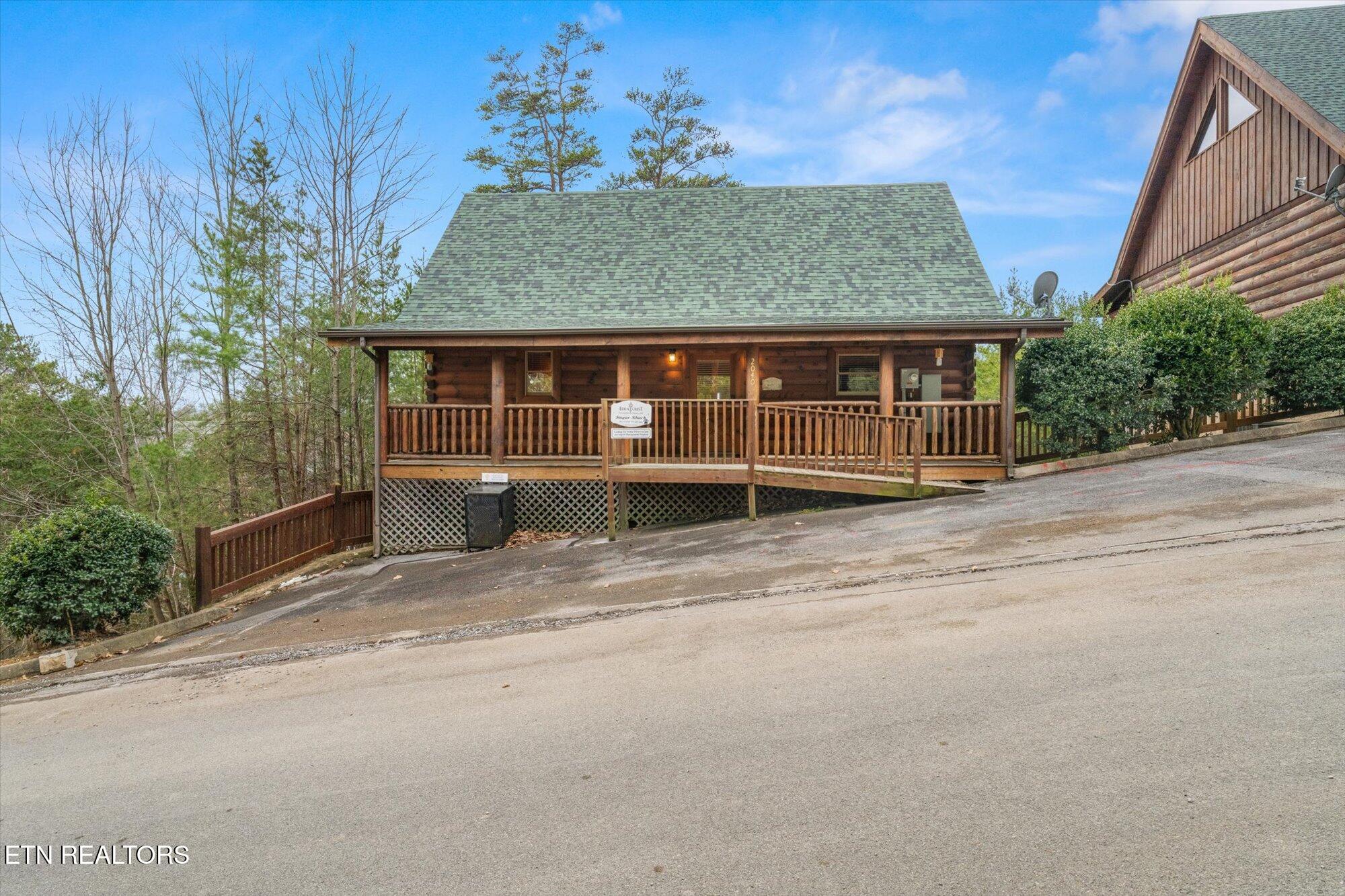 2040 Cougar Crossing Way Property Photo 1