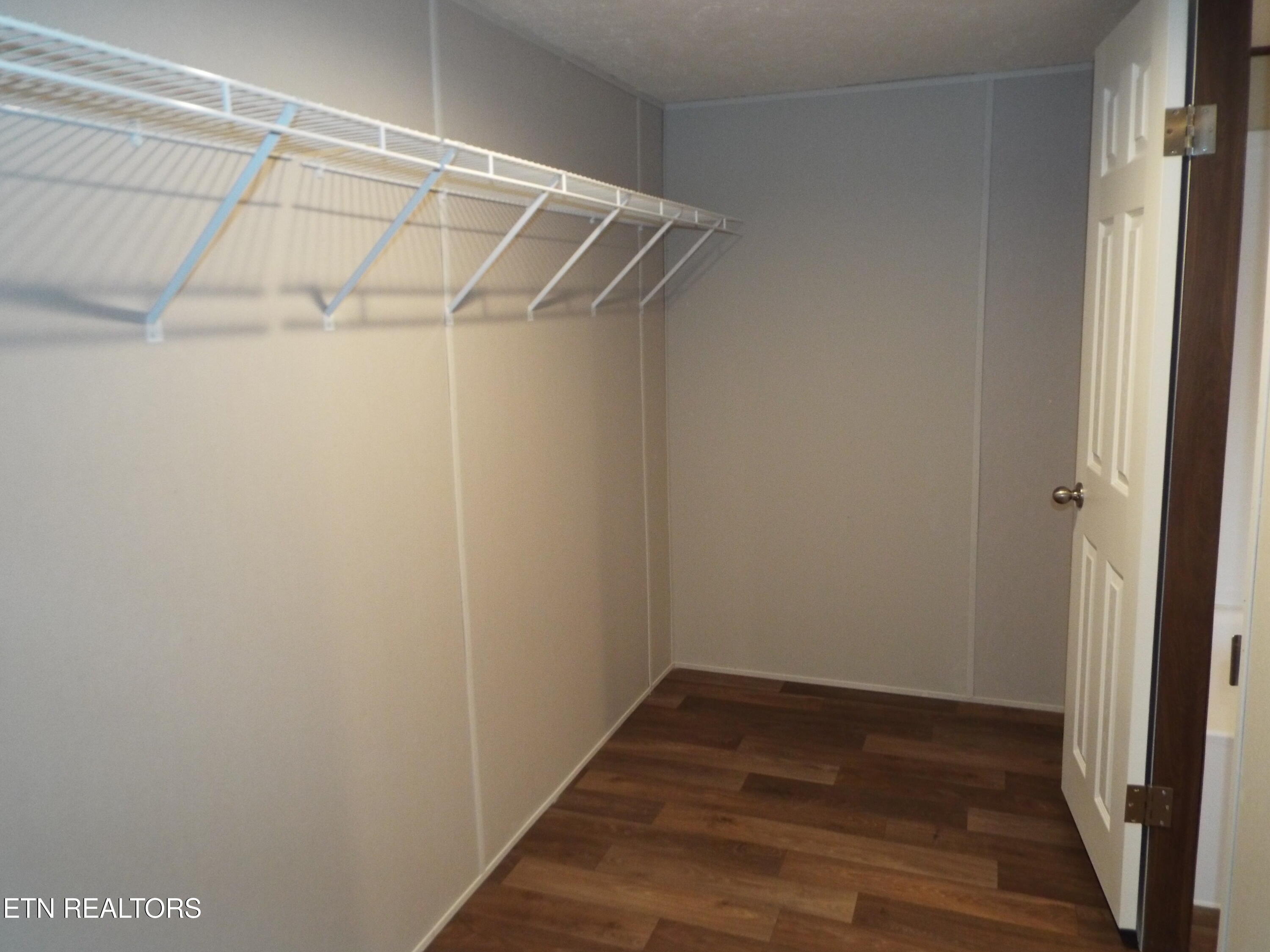 1509/1515 Sawmill Road Property Photo 15