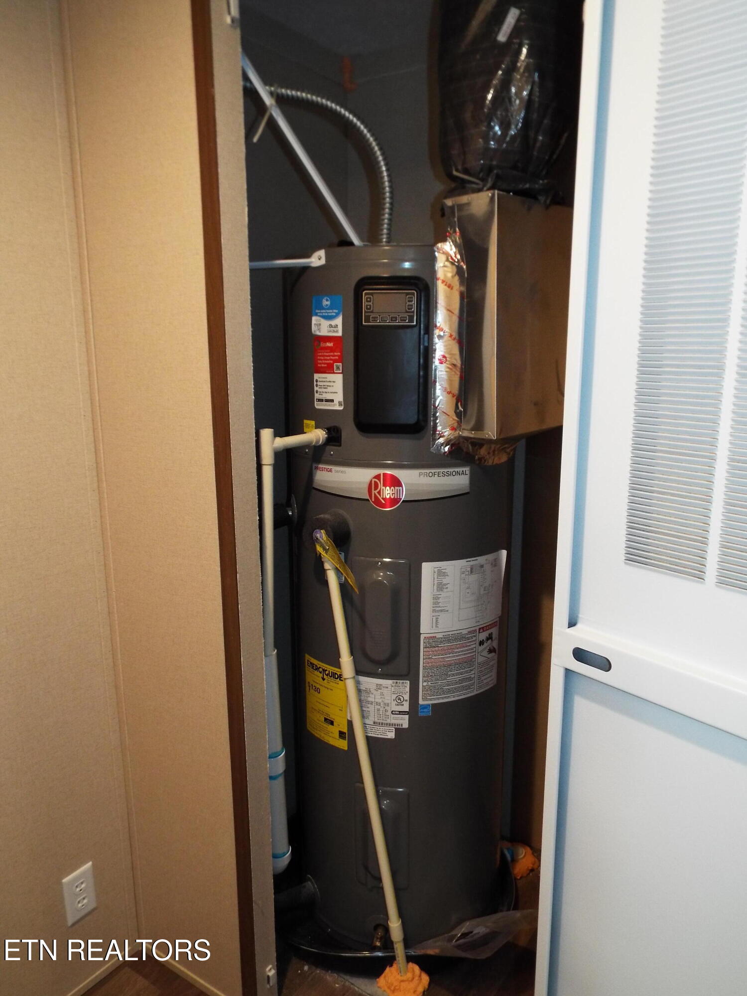 1509/1515 Sawmill Road Property Photo 24