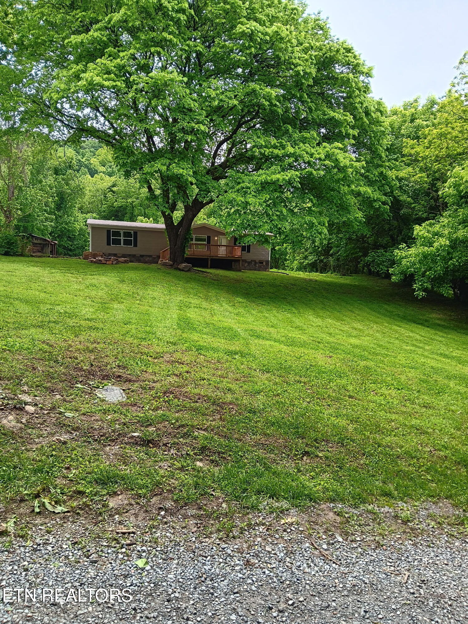 1509/1515 Sawmill Road Property Photo 38