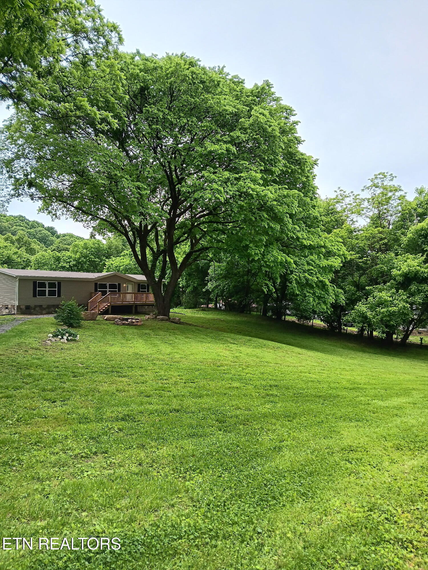 1509/1515 Sawmill Road Property Photo 40