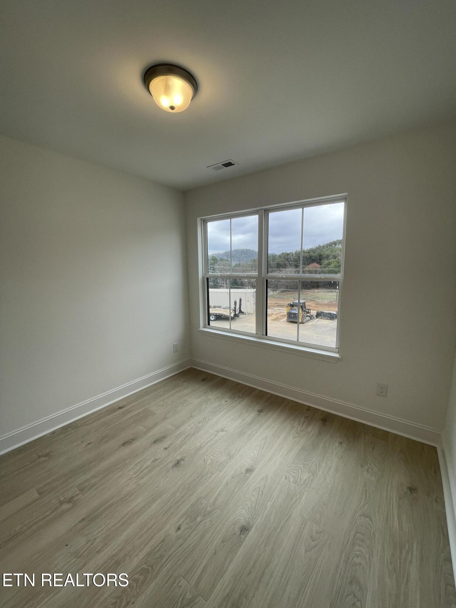 9125 Rolling Stone Way Property Photo 12