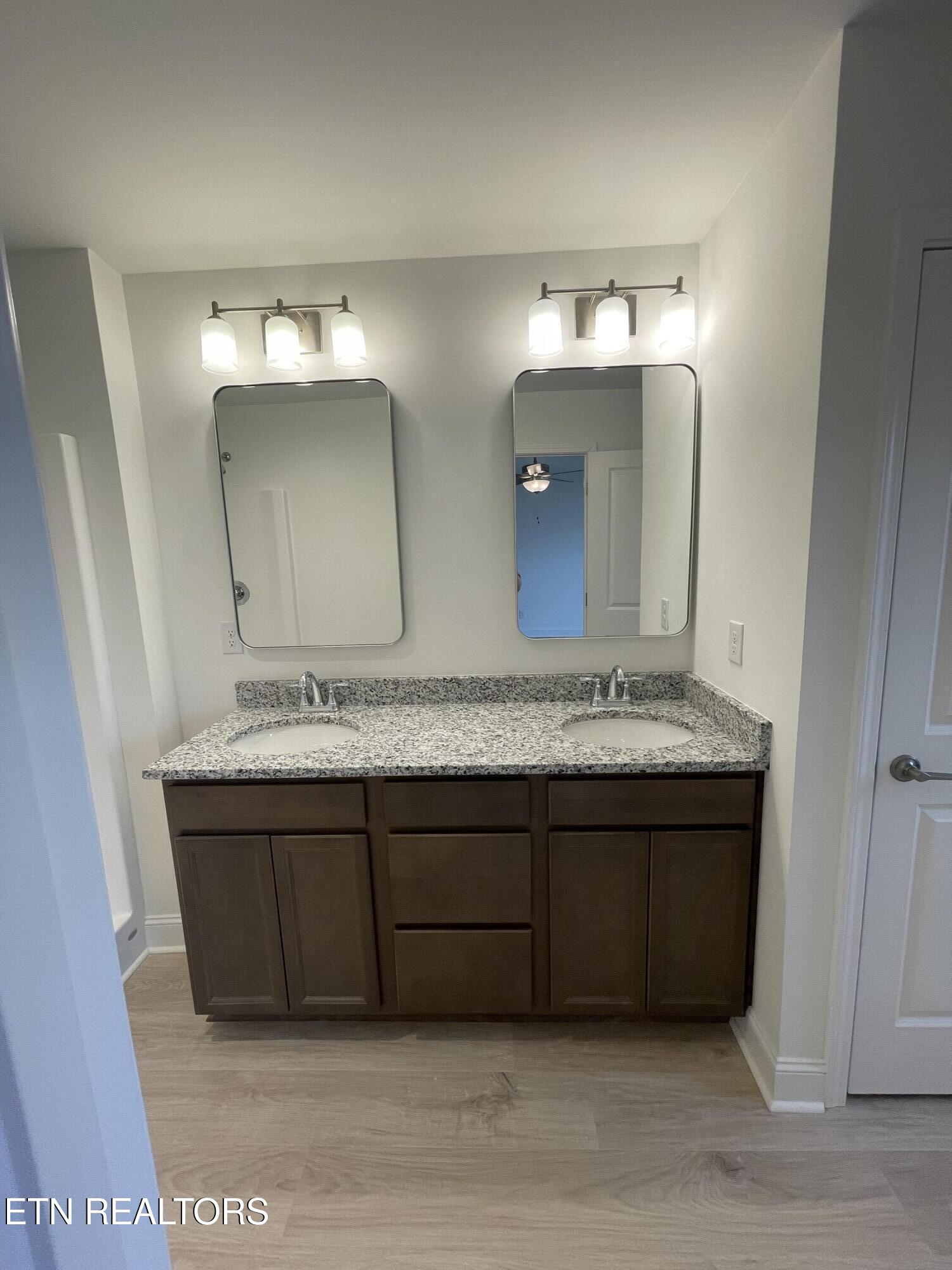9125 Rolling Stone Way Property Photo 22