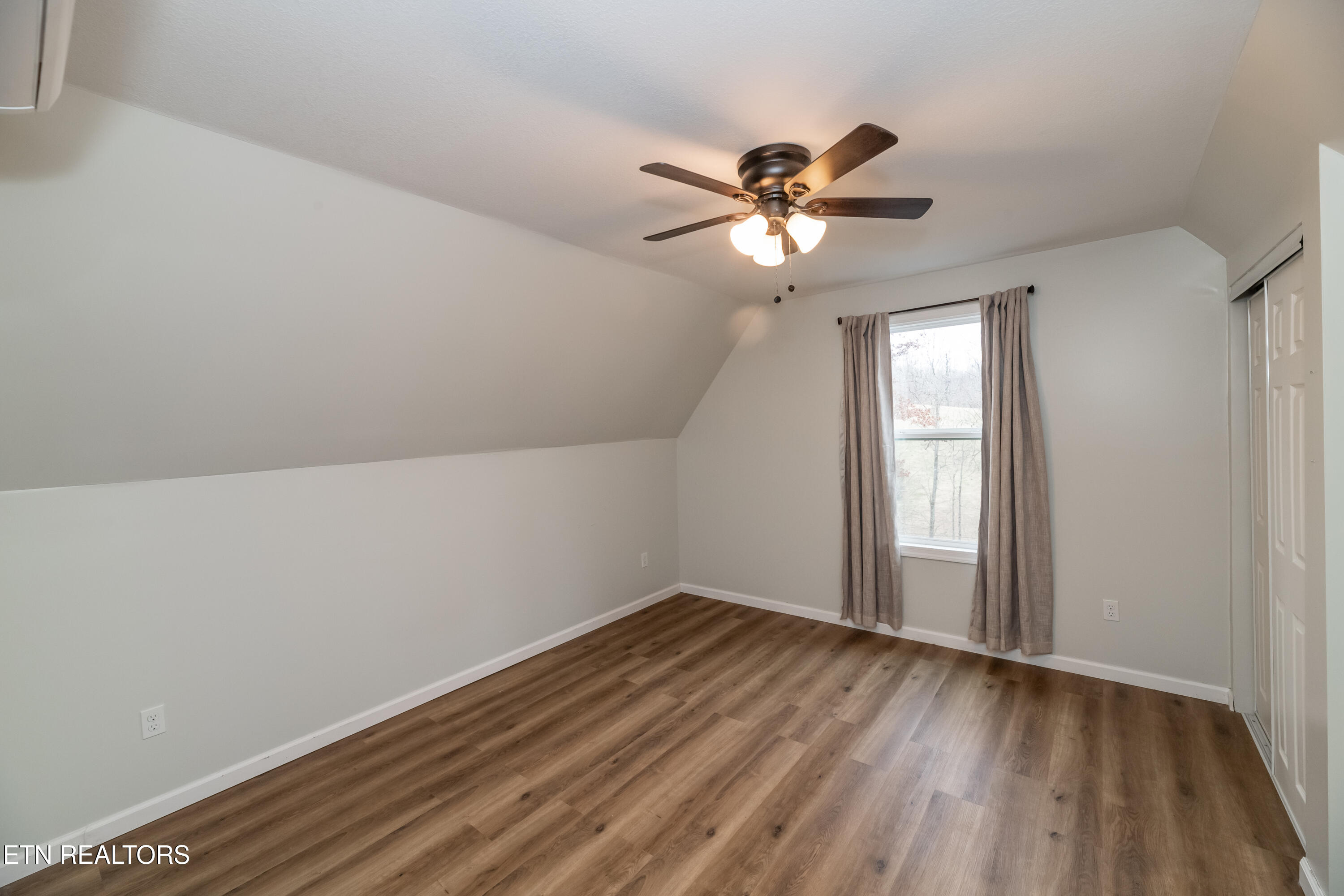 8811 Ellis Lane Property Photo 19