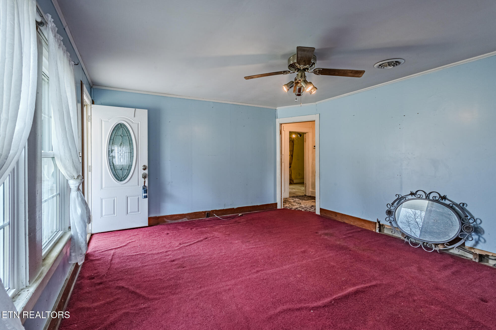 210 Linsdale Road Property Photo 4