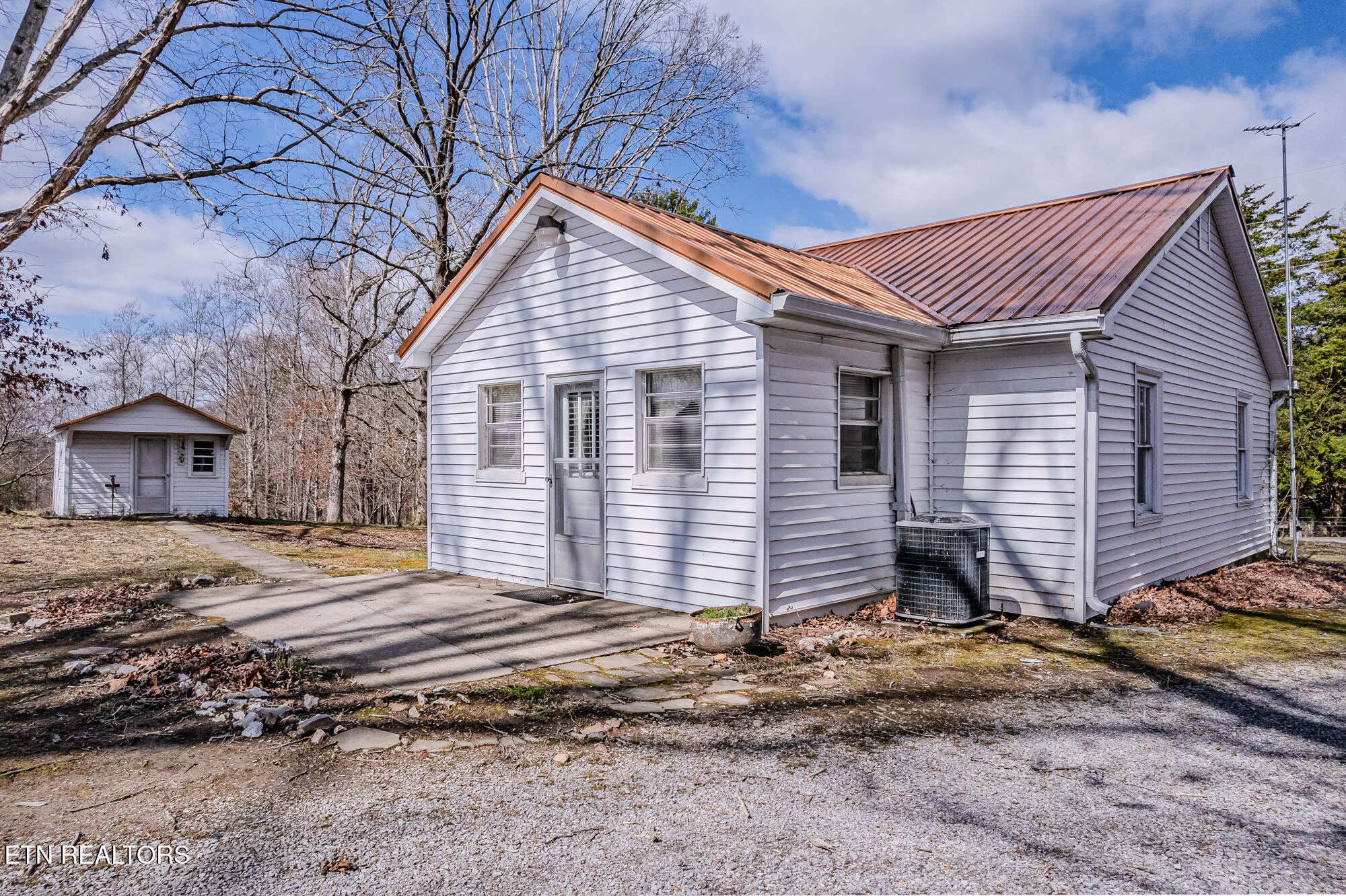 210 Linsdale Road Property Photo 16