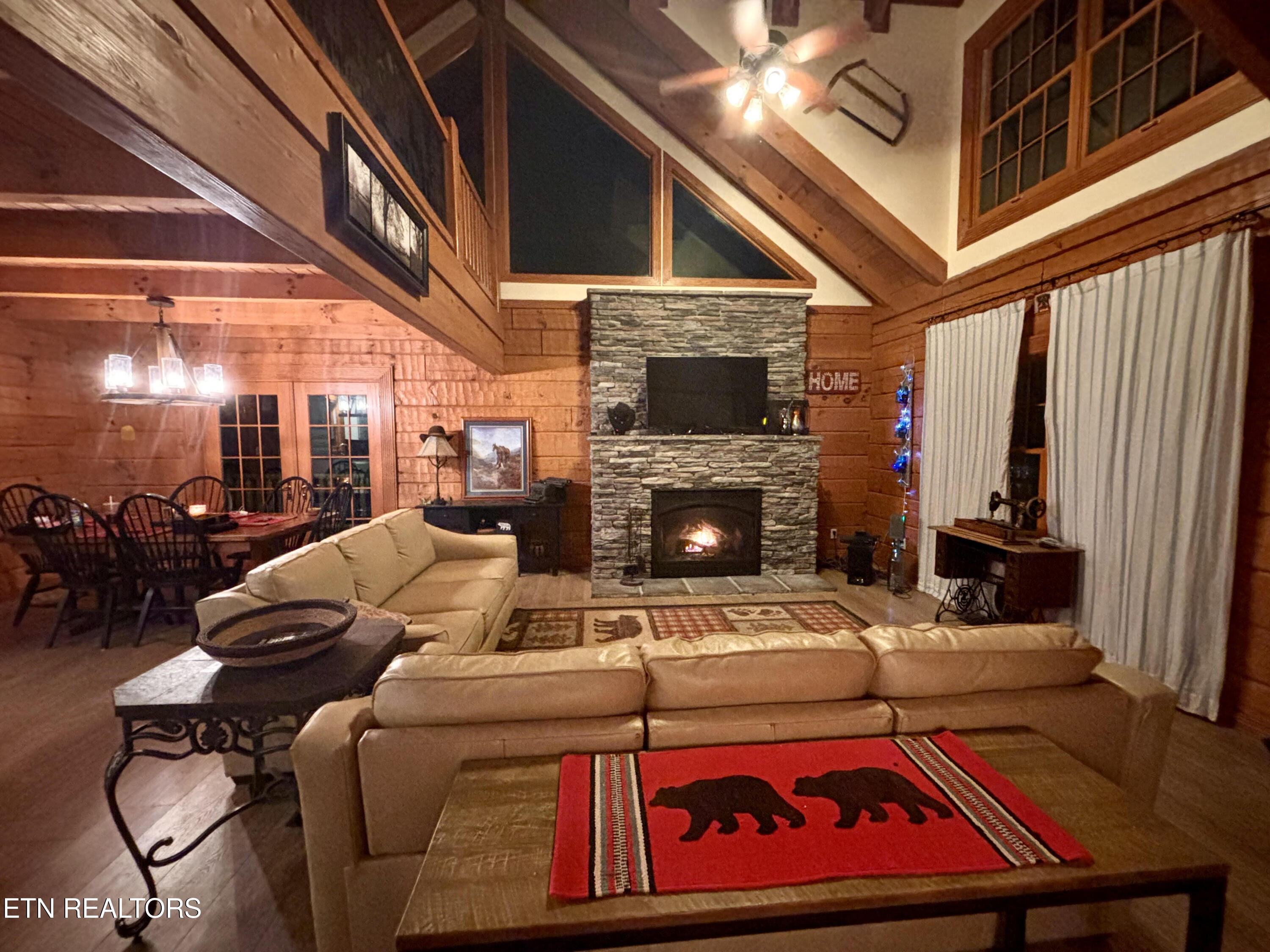 633 Retreat Rd Property Photo 5