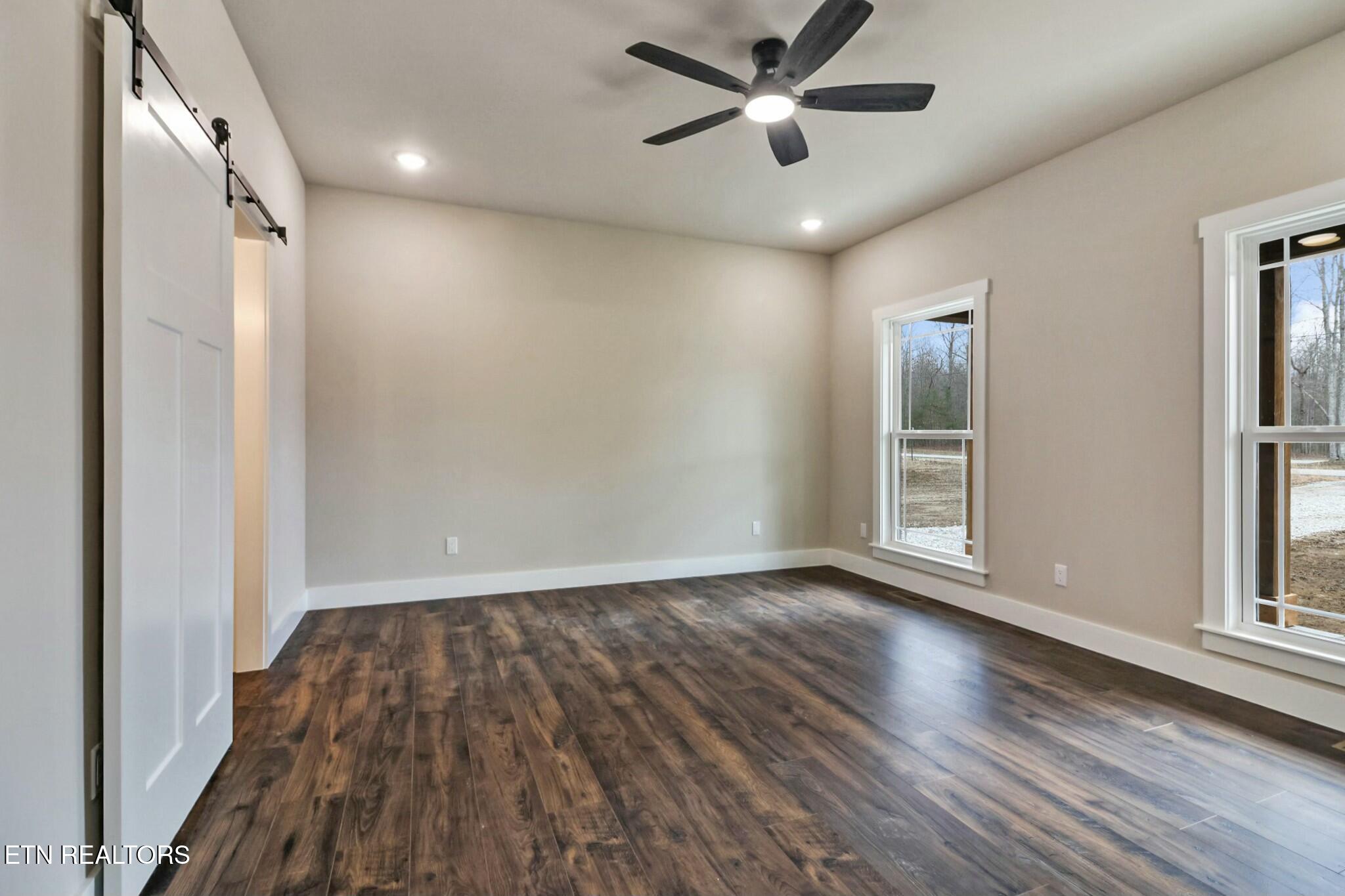 1076 Hargis Rd Property Photo 18