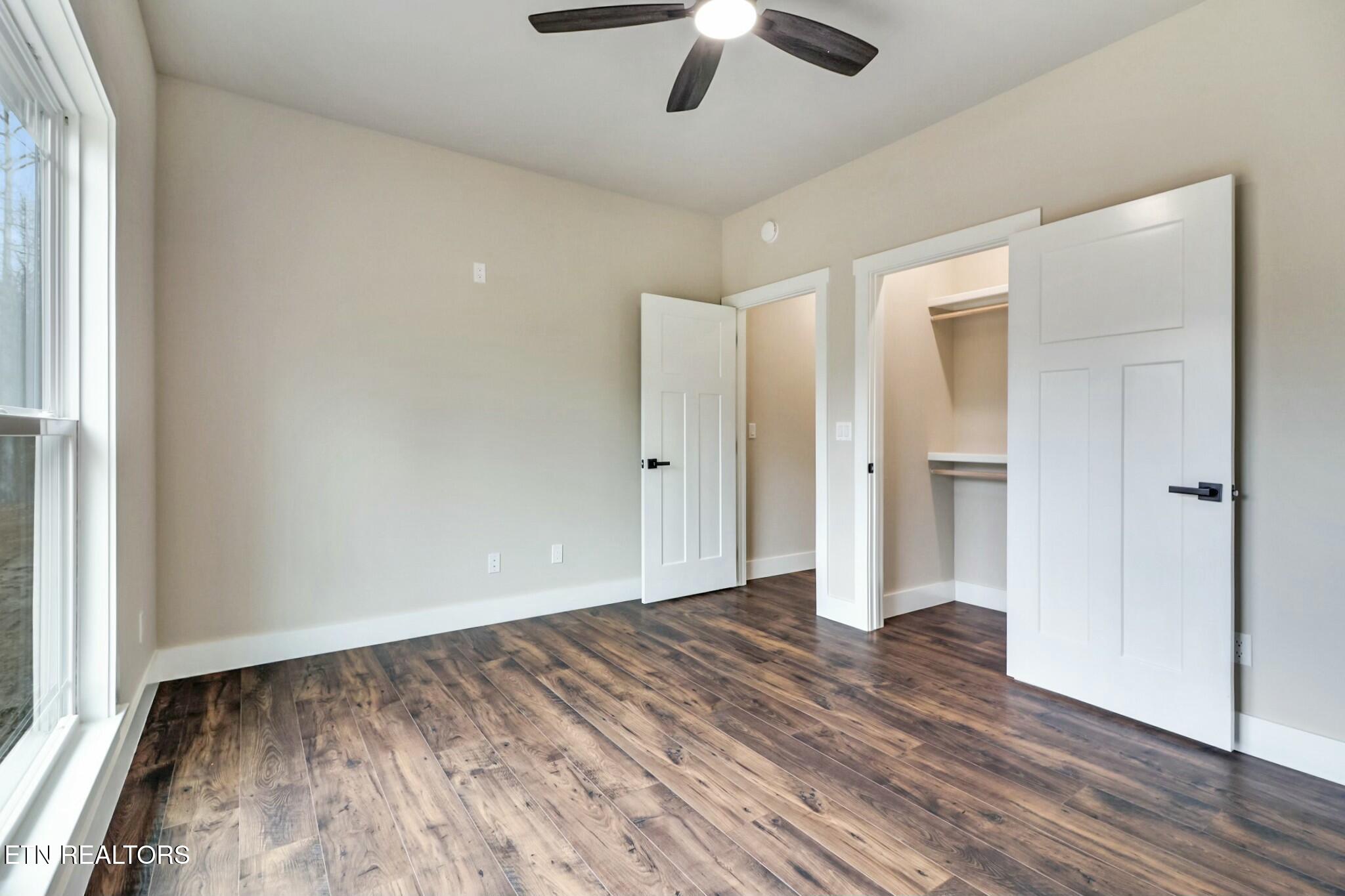1076 Hargis Rd Property Photo 32