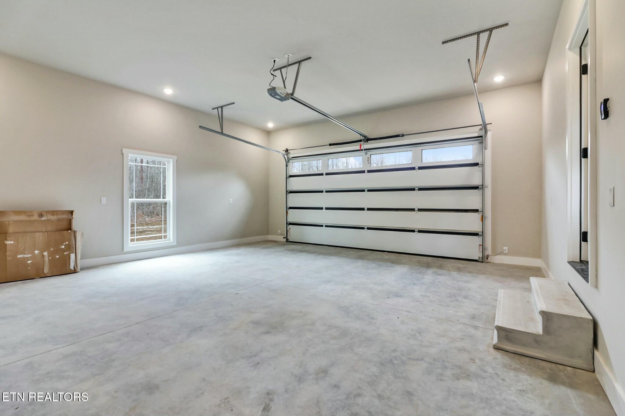 1076 Hargis Rd Property Photo 36