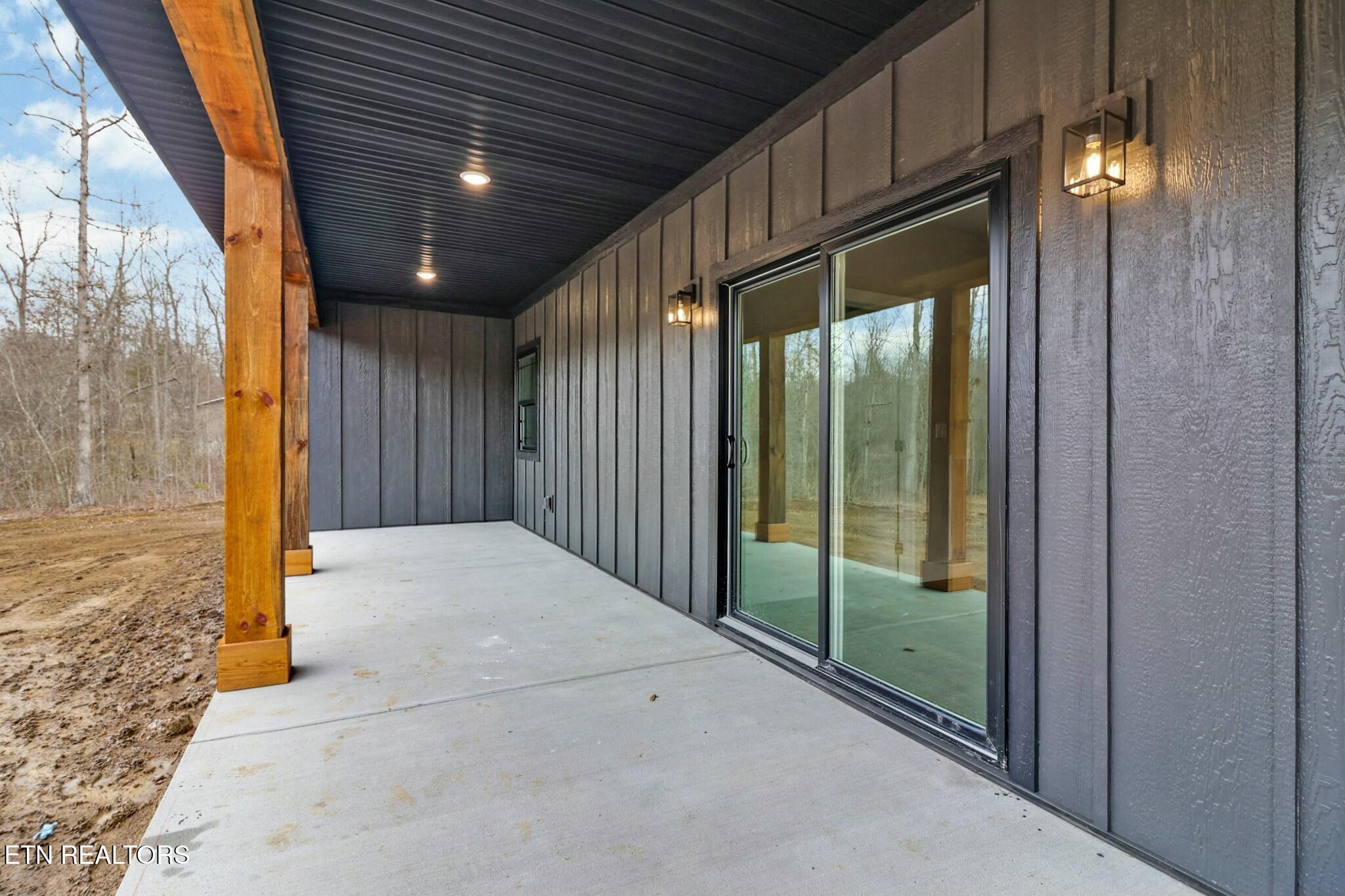 1076 Hargis Rd Property Photo 40