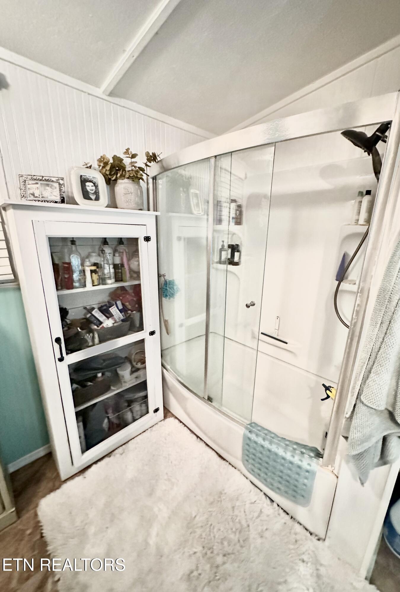 3855 Catewright Rd Property Photo 21