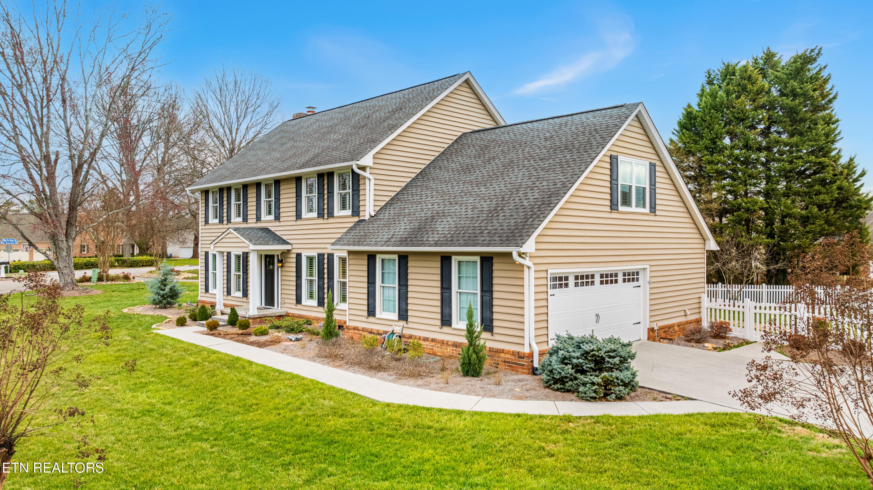 11920 W Fox Chase Circle Property Photo 3