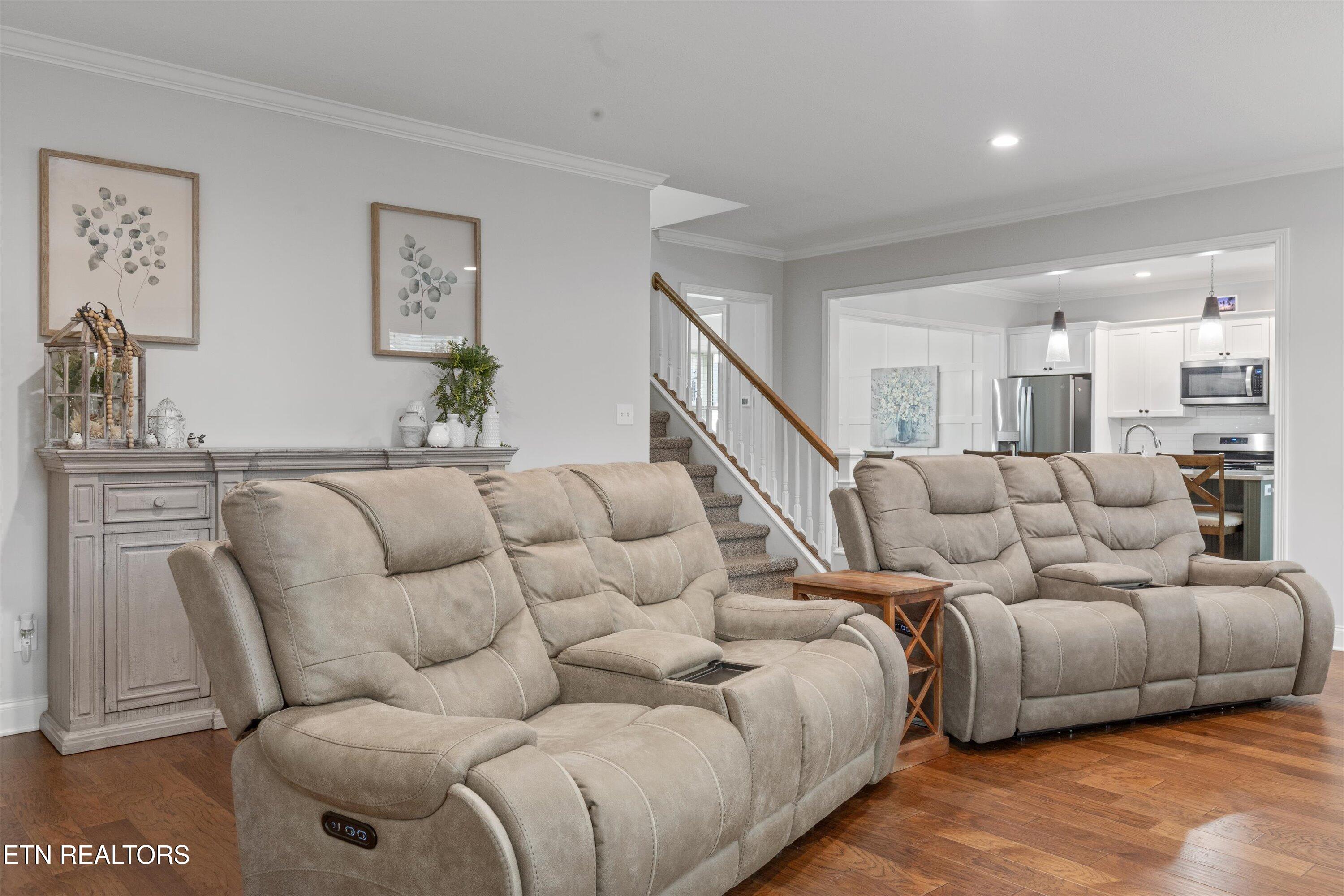 9012 Kirkhaven Lane Property Photo 18