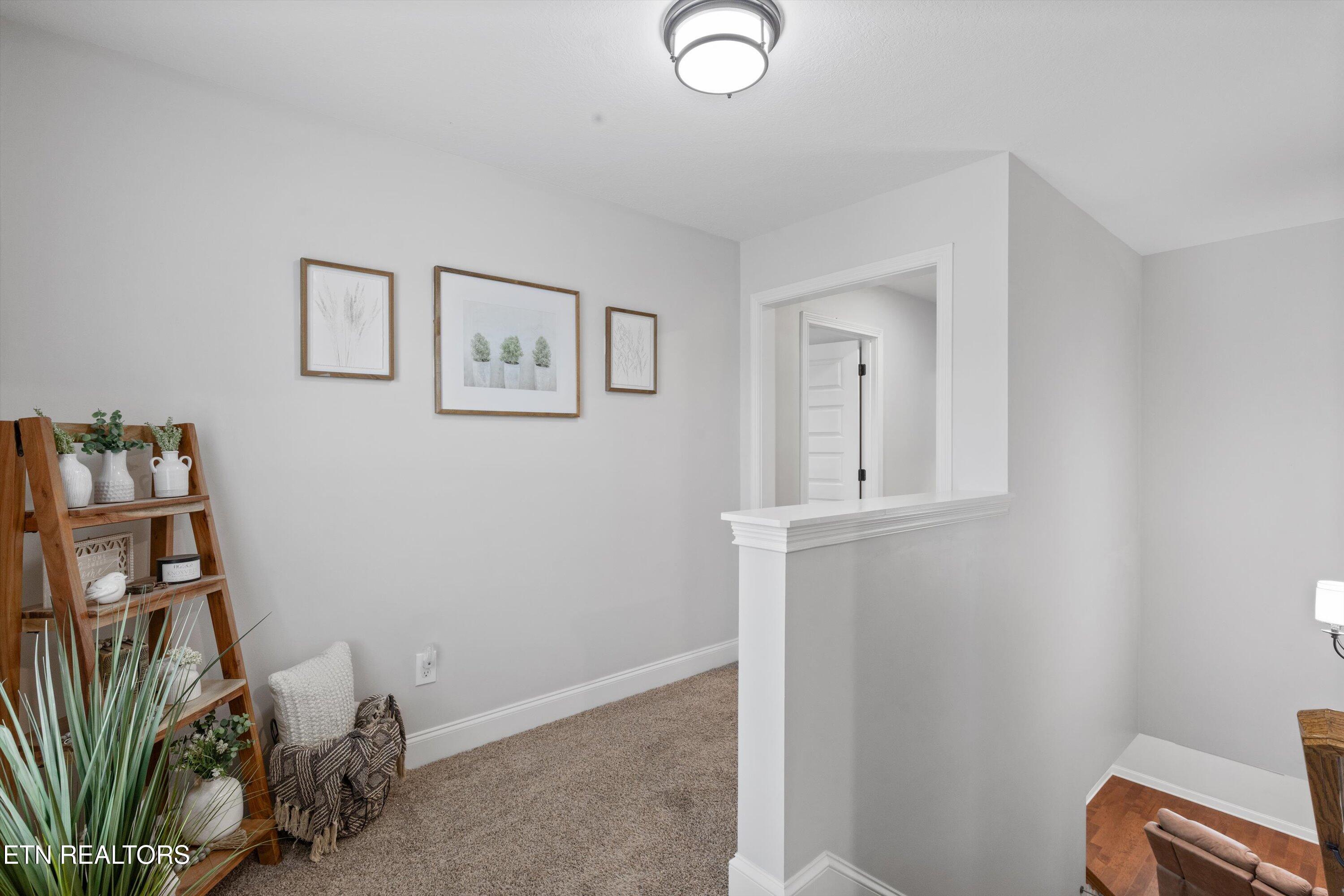 9012 Kirkhaven Lane Property Photo 23