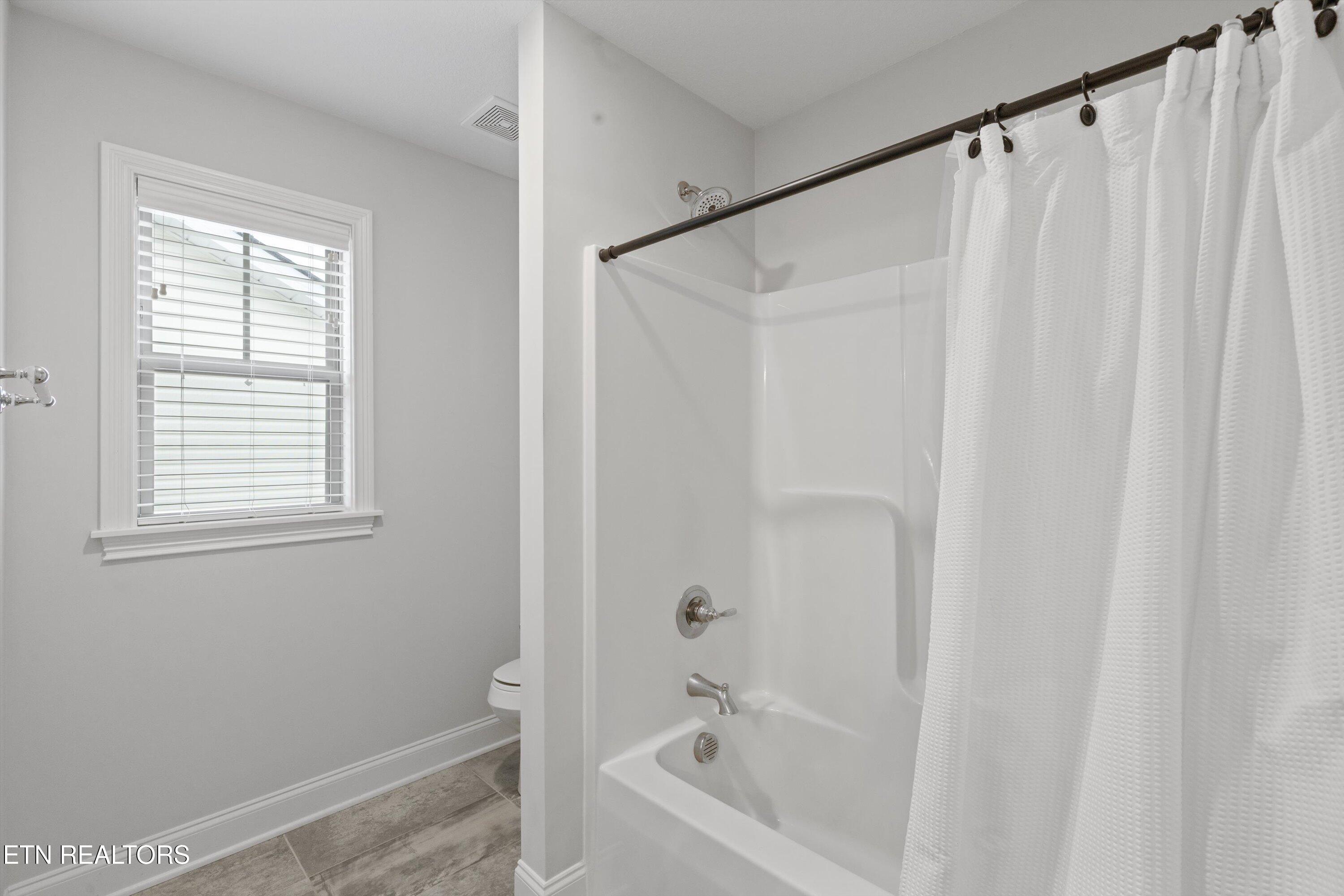 9012 Kirkhaven Lane Property Photo 26