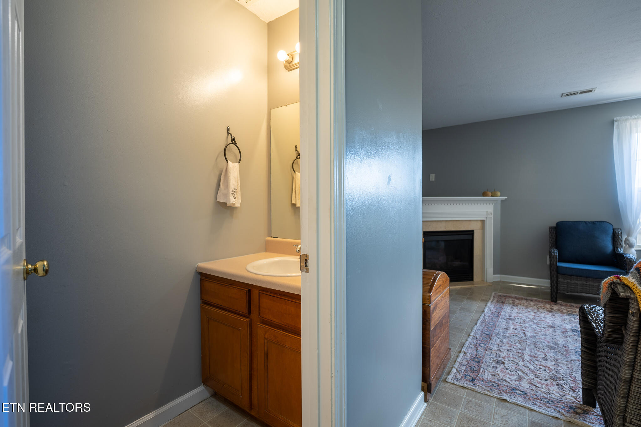 2122 Gatehouse Lane Property Photo 20