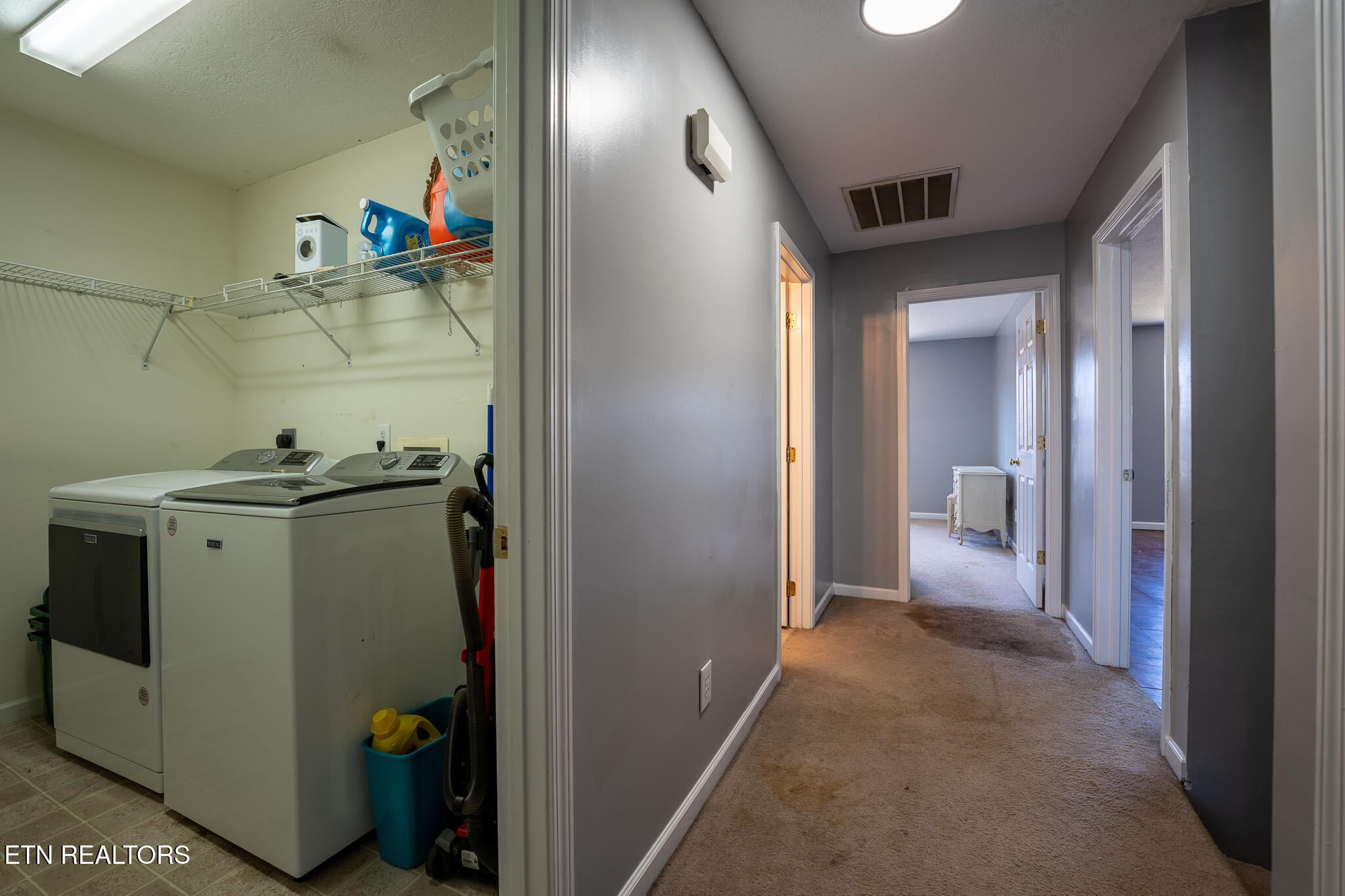 2122 Gatehouse Lane Property Photo 30