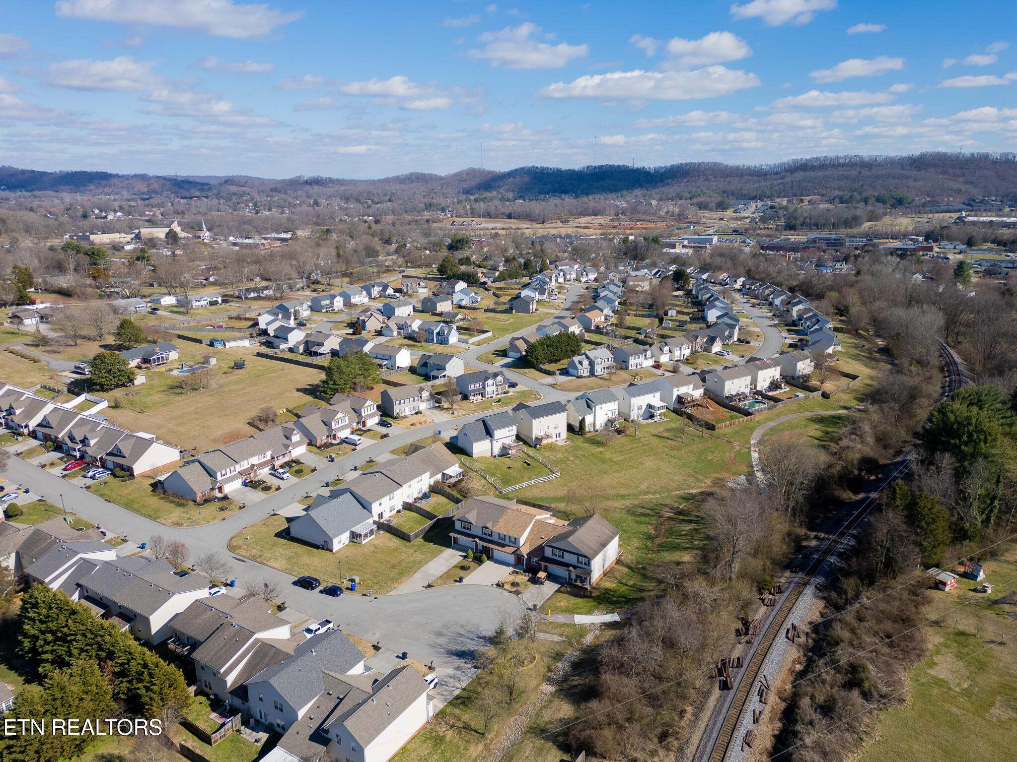 2122 Gatehouse Lane Property Photo 45