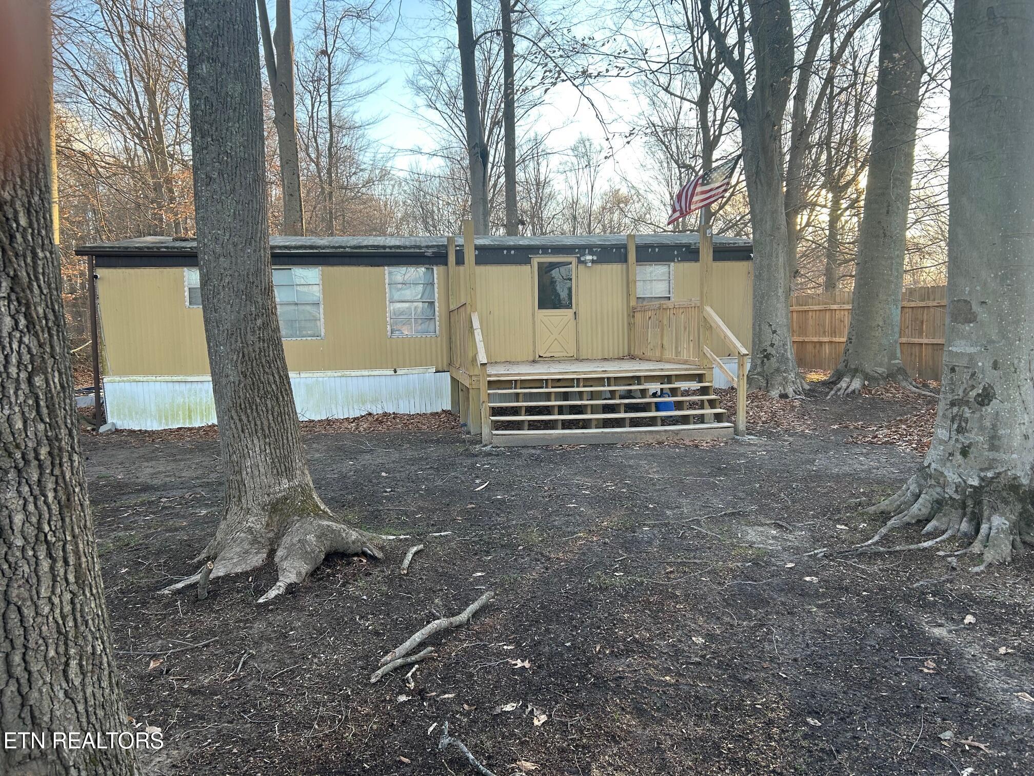350 River Rd Property Photo 1