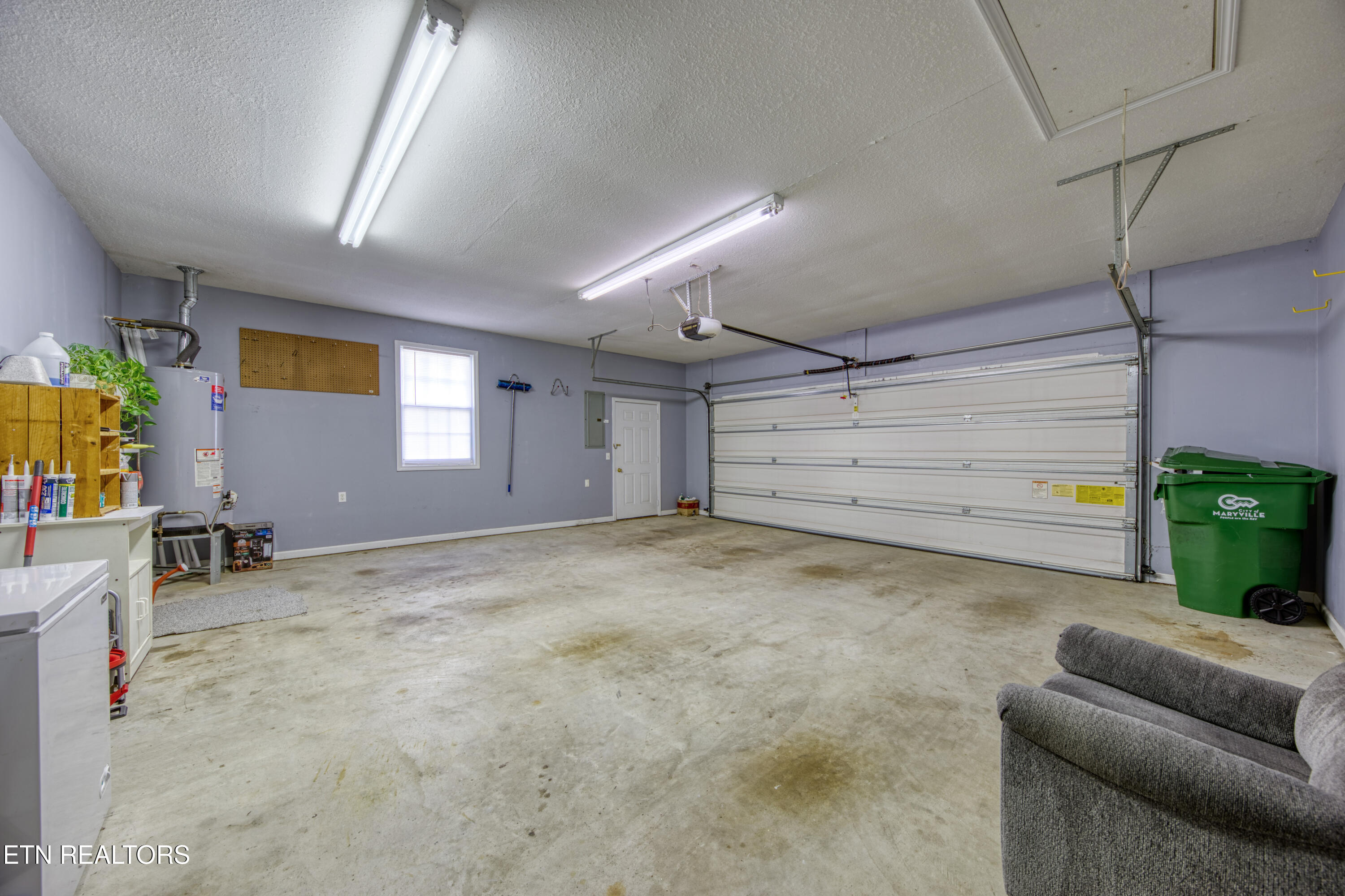 429 Woodgate Drive Property Photo 23