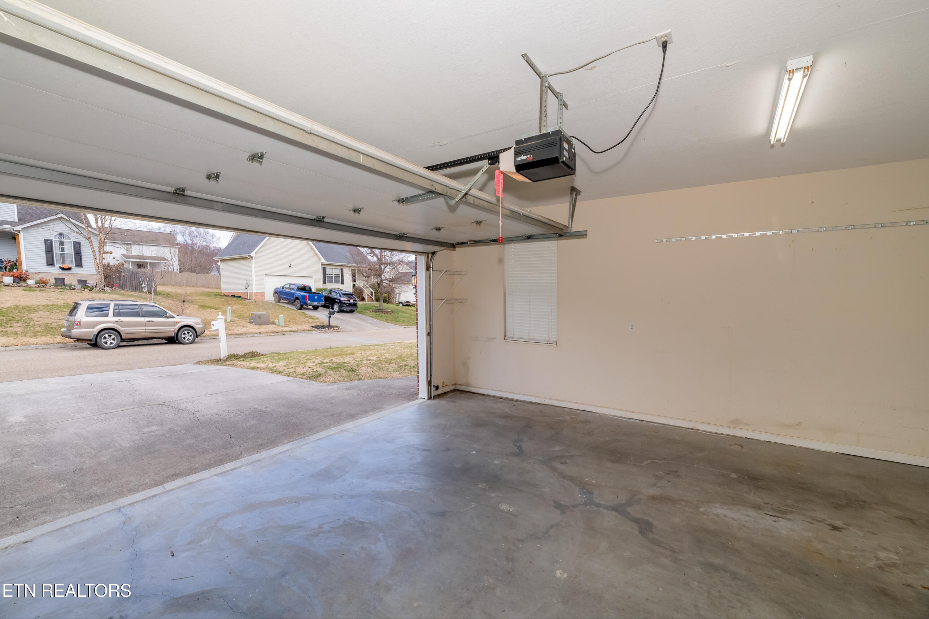 708 Whitesburg Drive Property Photo 27