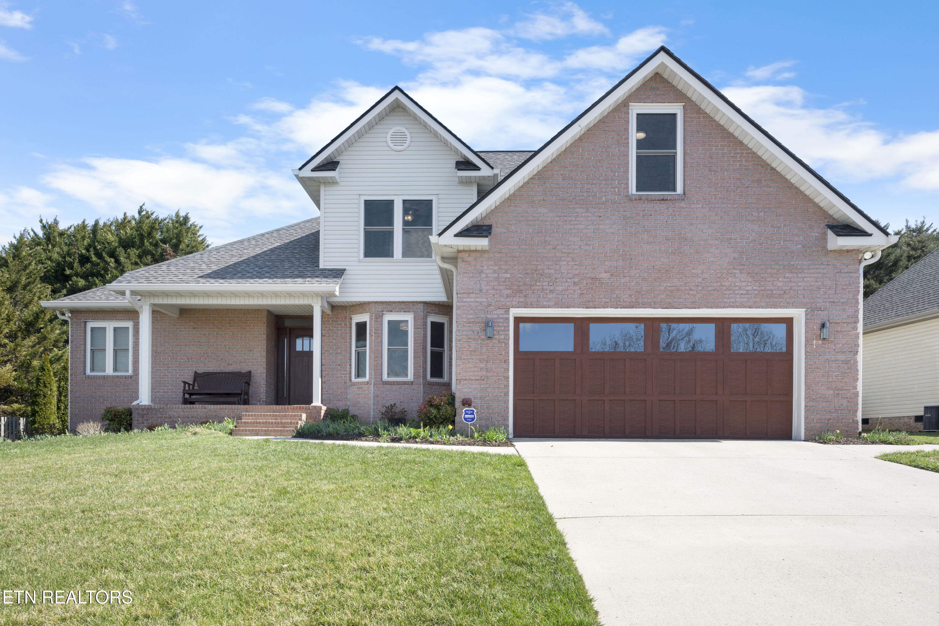 5300 Summer Rose Blvd Property Photo 1