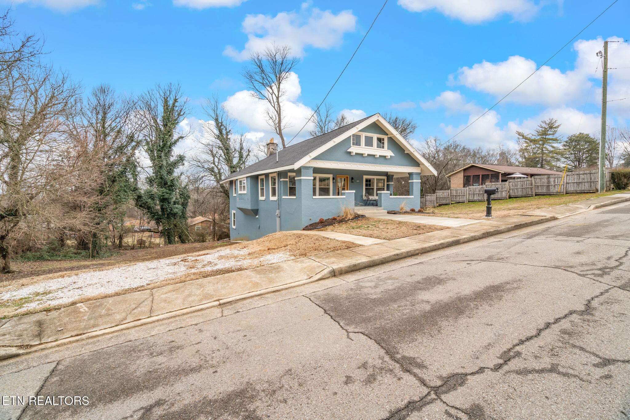 725 Se Witt Place Property Photo 54