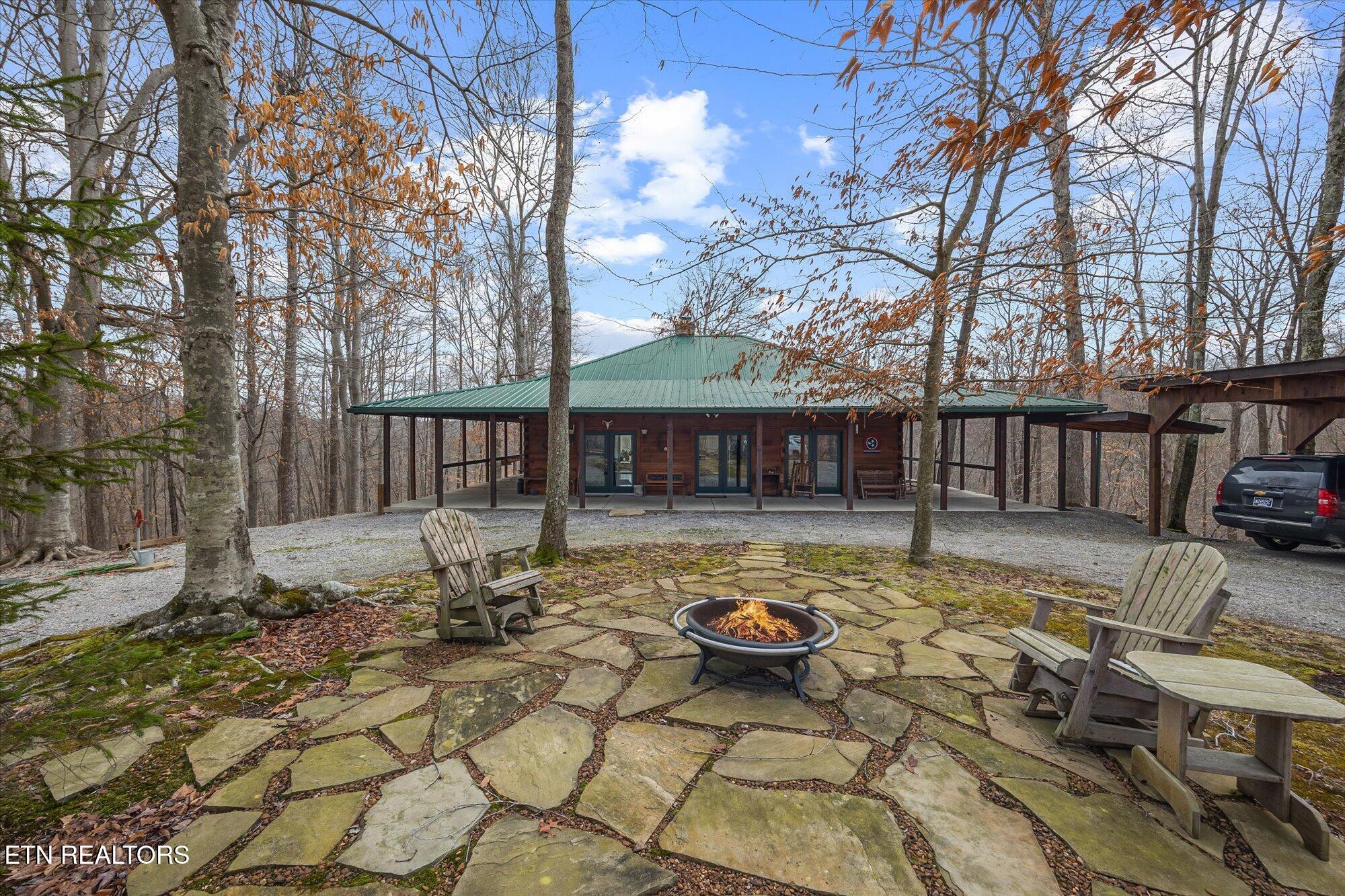 122 Black Oak Lane Property Photo