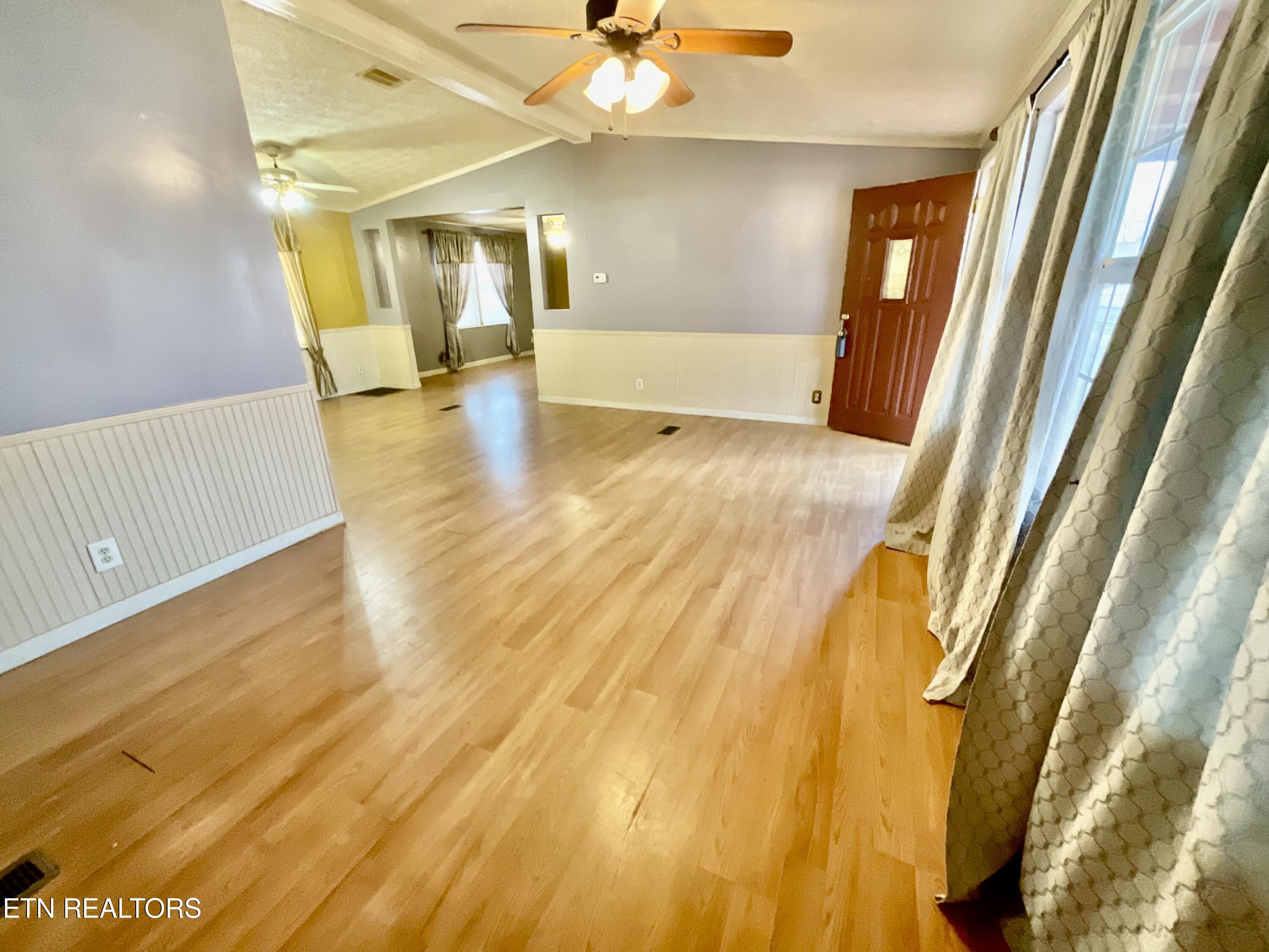 203 Pinedale Street St Property Photo 7