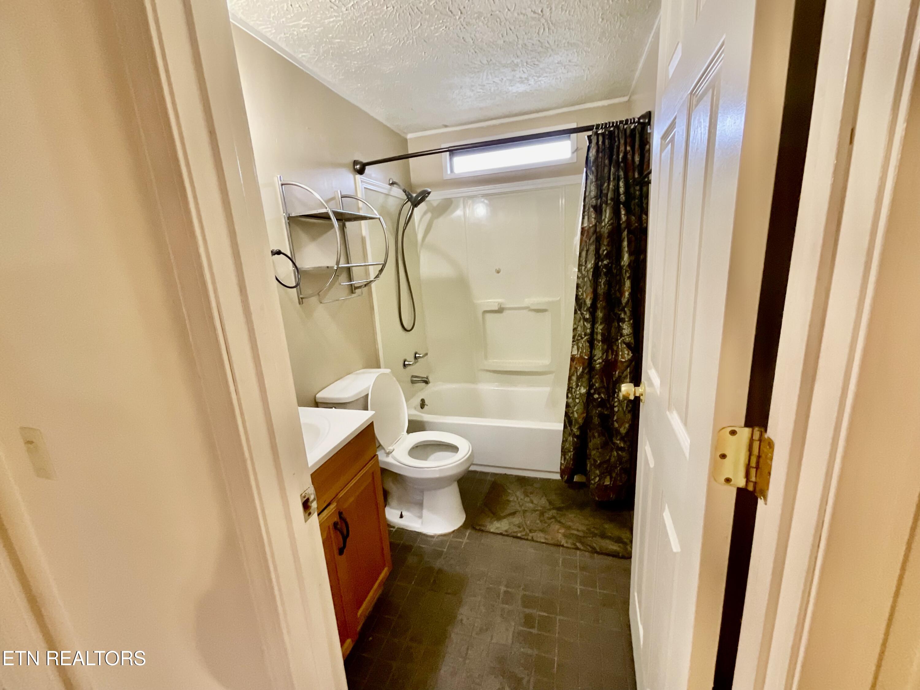 203 Pinedale Street St Property Photo 16