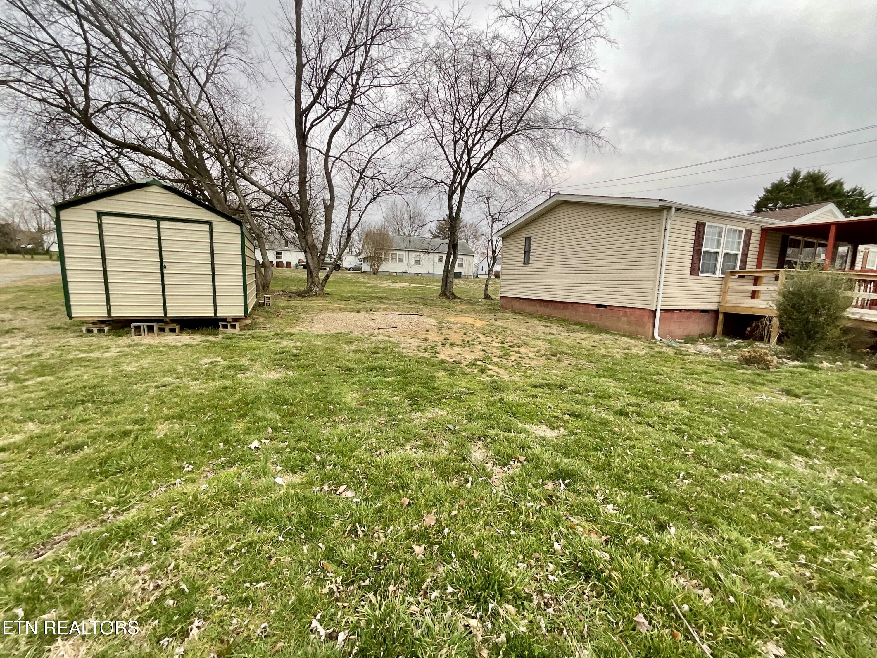 203 Pinedale Street St Property Photo 27