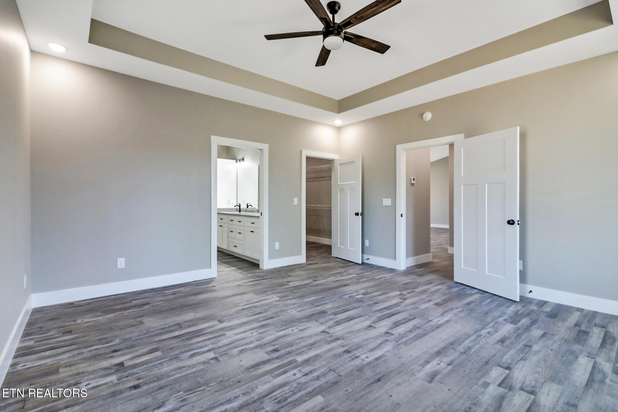 108 Creekview Court Property Photo 16