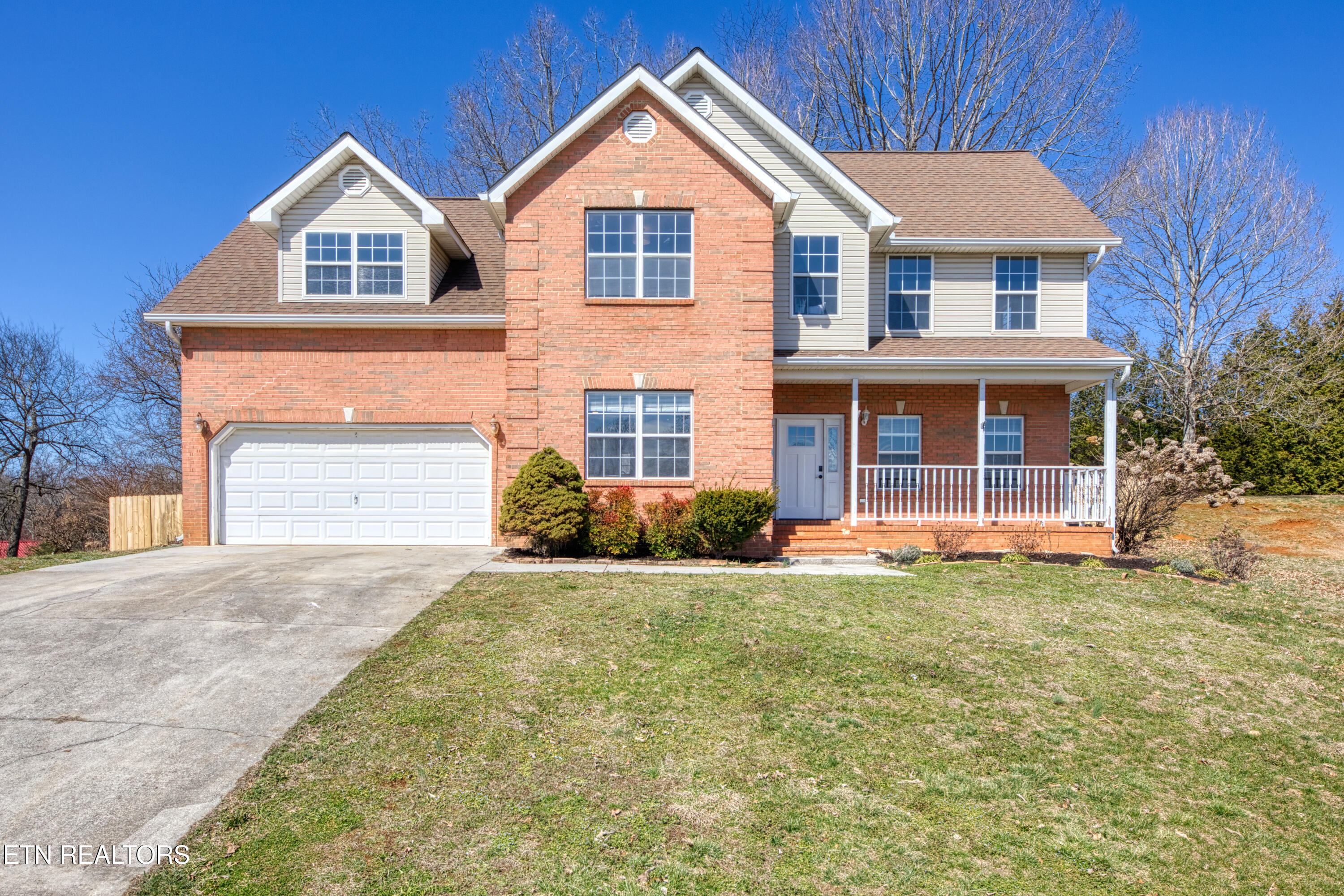 6939 Lake Bluff Court Property Photo