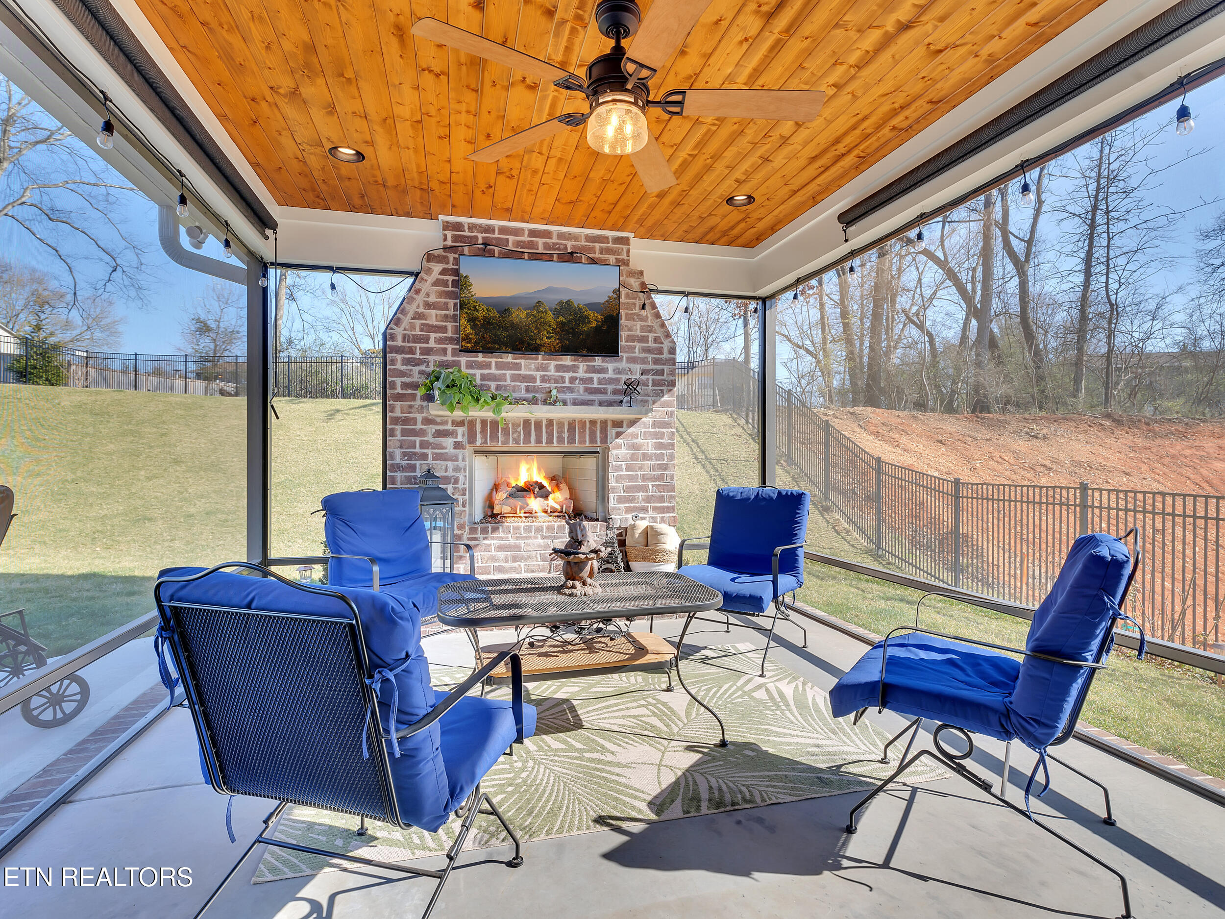 252 Reverence Run Lane Property Photo 53