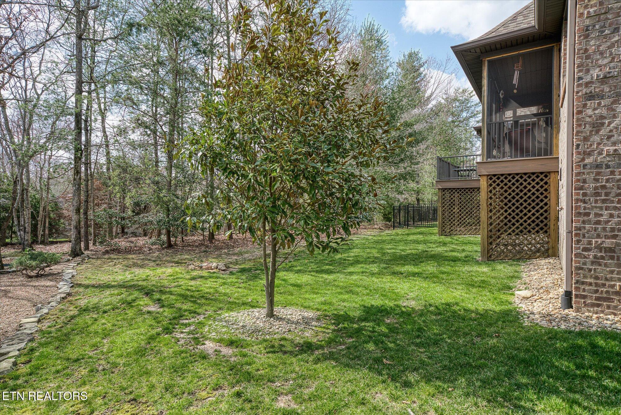 12 Inwood Drive Property Photo 32