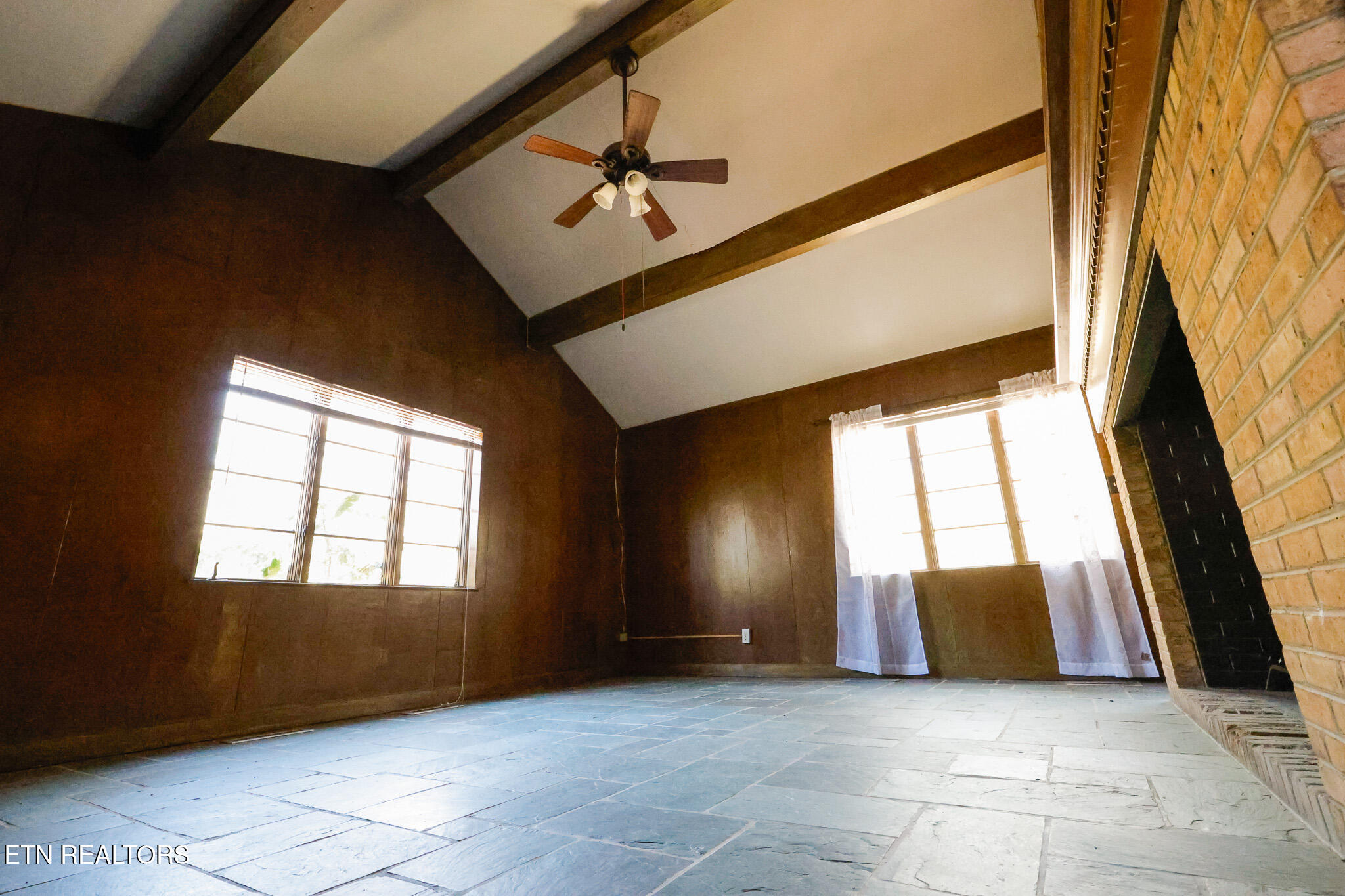 3408 Montlake Drive Property Photo 10