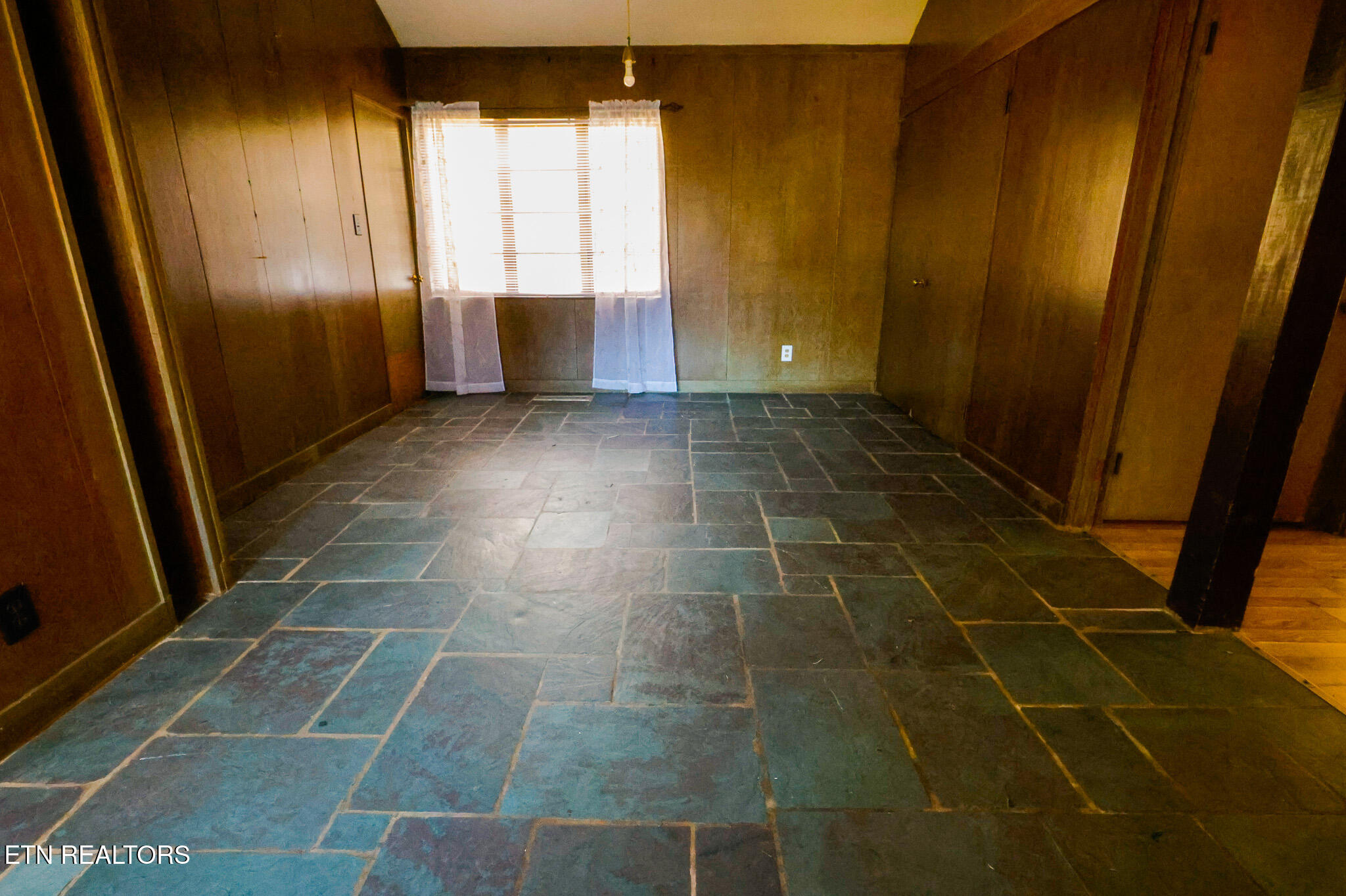 3408 Montlake Drive Property Photo 13