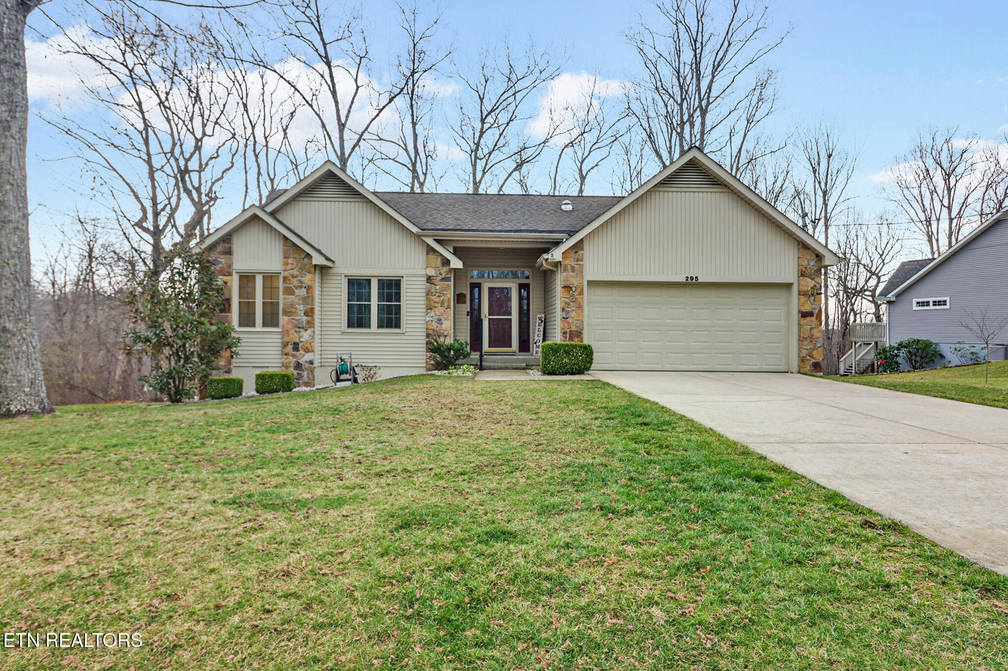 295 Kingsdown Drive Property Photo 1